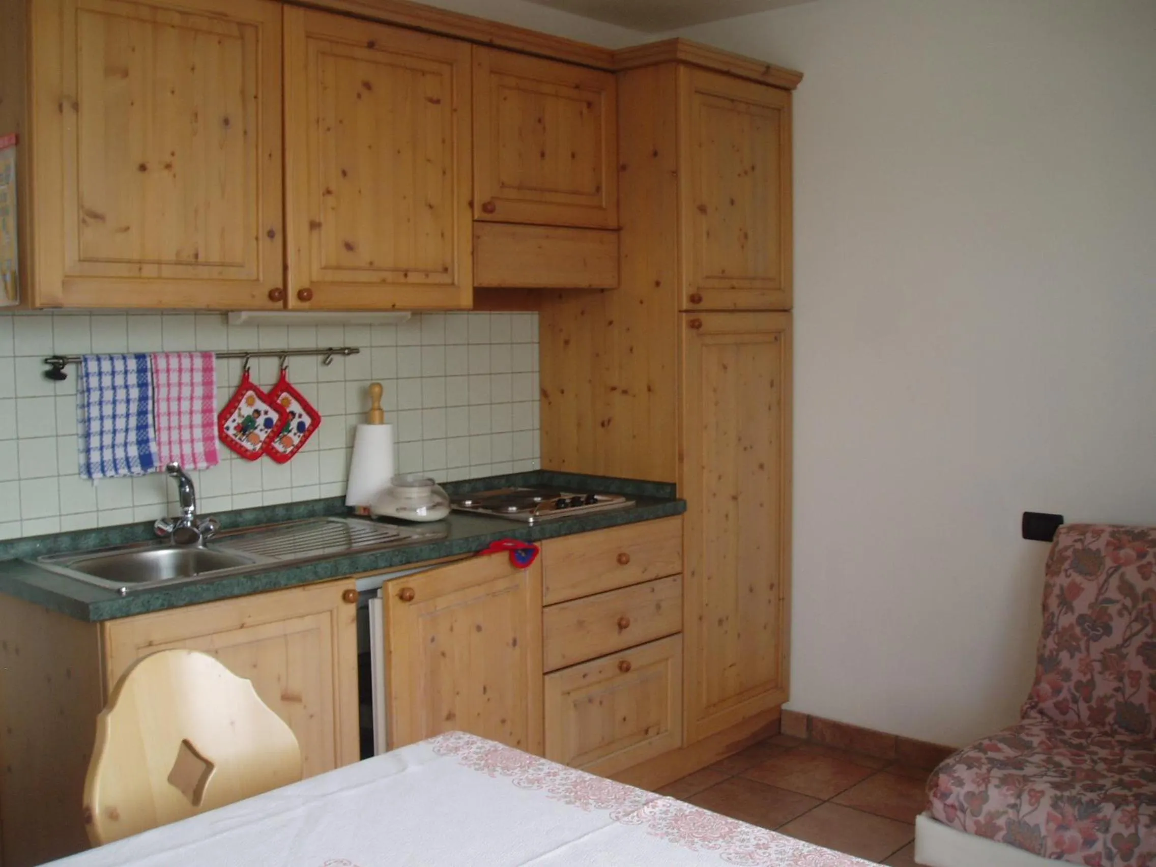 Communal kitchen in Giongo Residence - Appartamenti