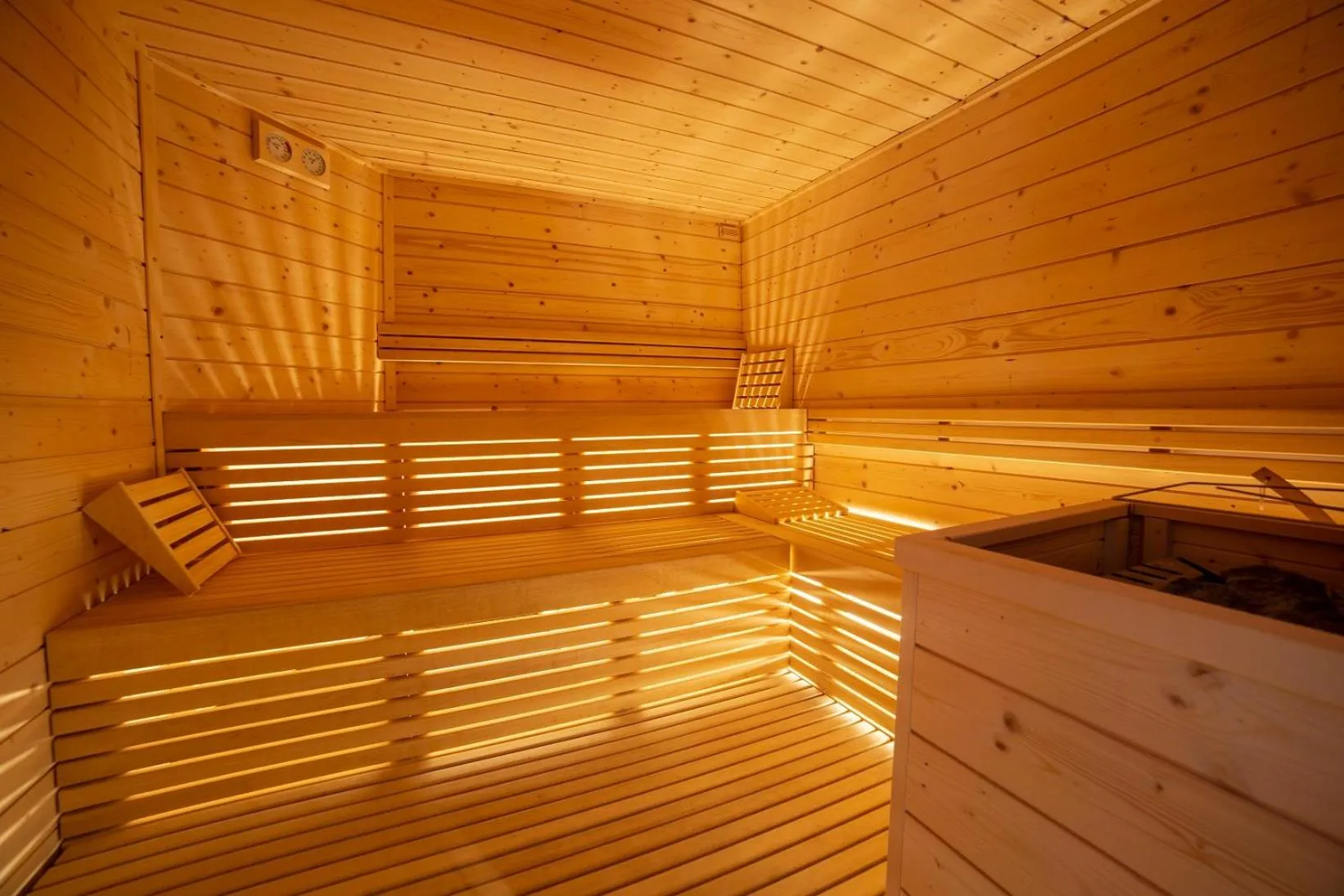 Caminetto Mountain Resort