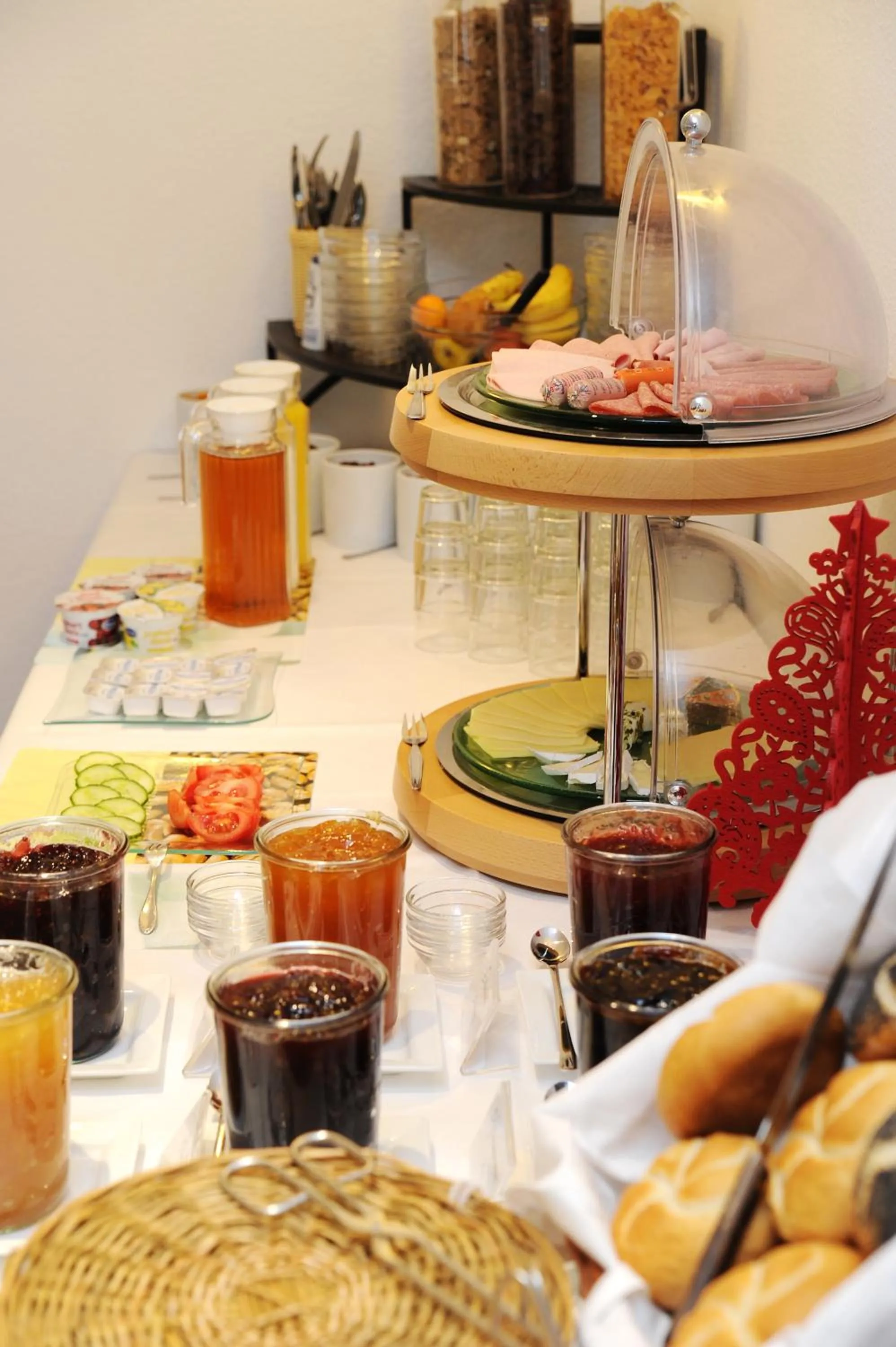 Restaurant/places to eat in Hotel Waldesruh