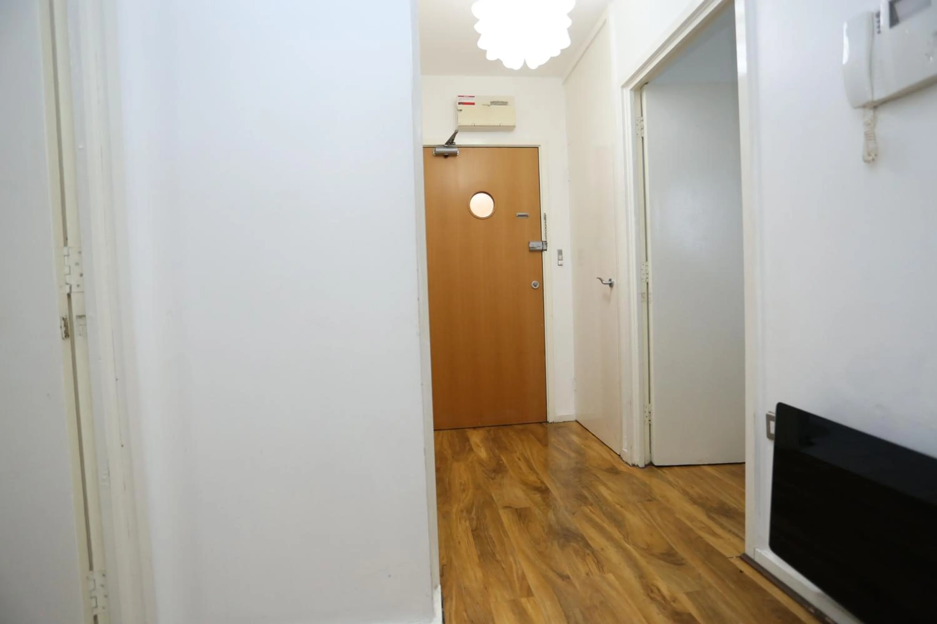 Gorgeous 2 bedroom 2 bathroom Woolwich