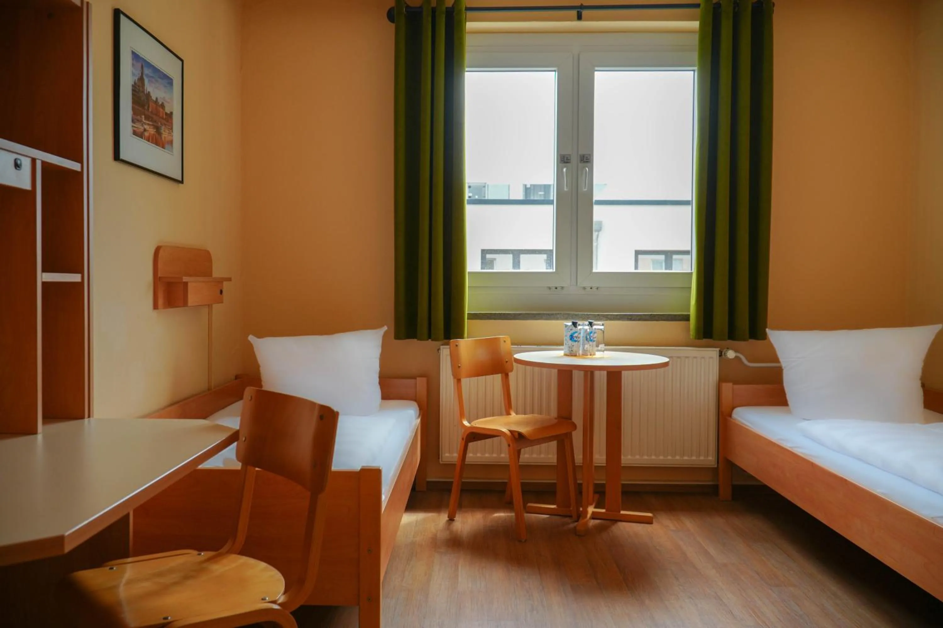Bed in DJH Jugendherberge Dresden - Jugendgästehaus