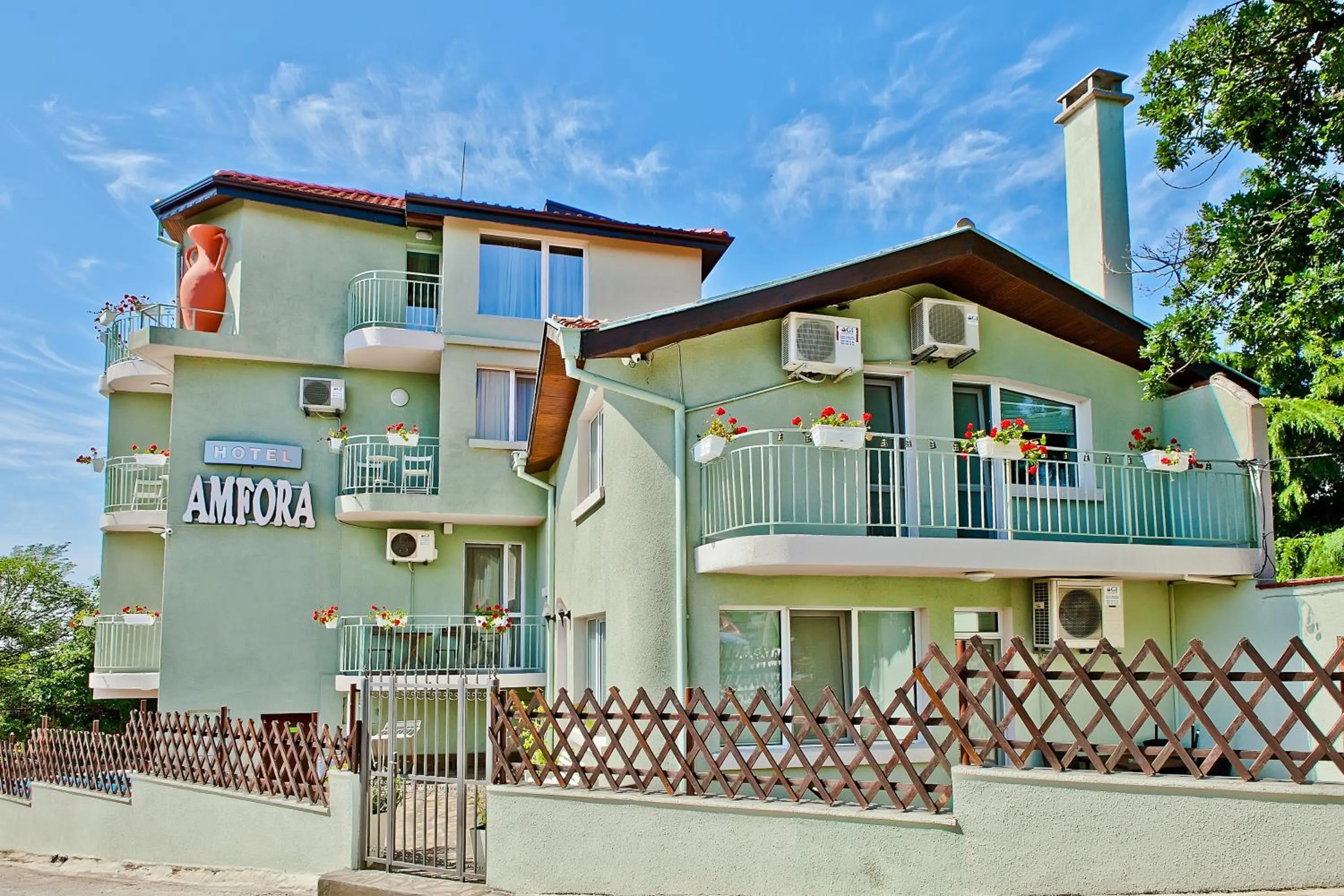 Property building in Hotel Amfora