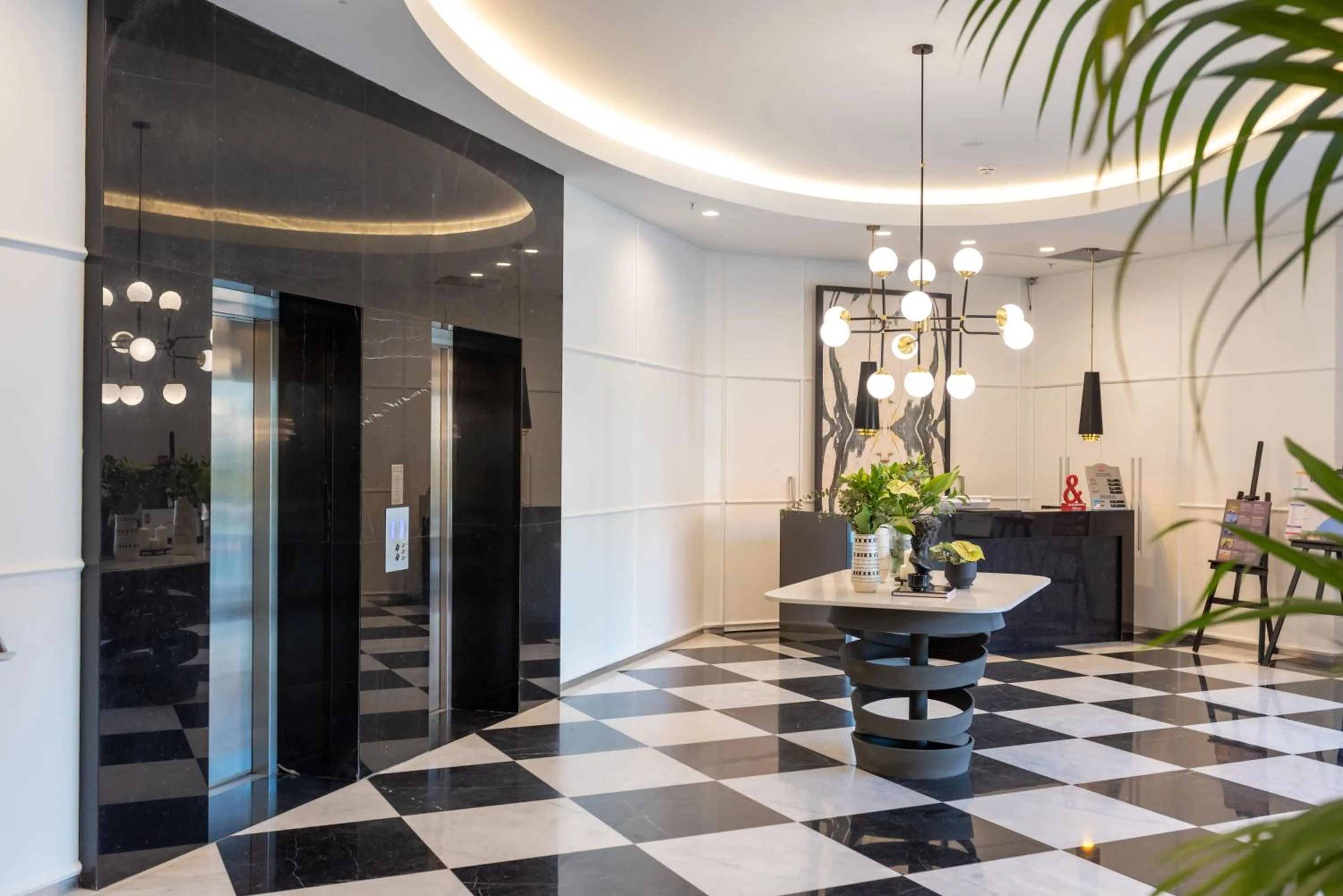 Facade/entrance in Akra V - Access to Akra Antalya