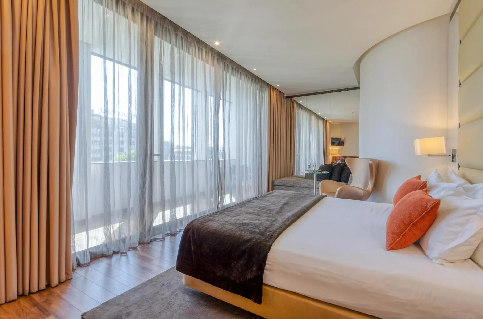 Spring, Bed in TURIM Av. Liberdade Hotel