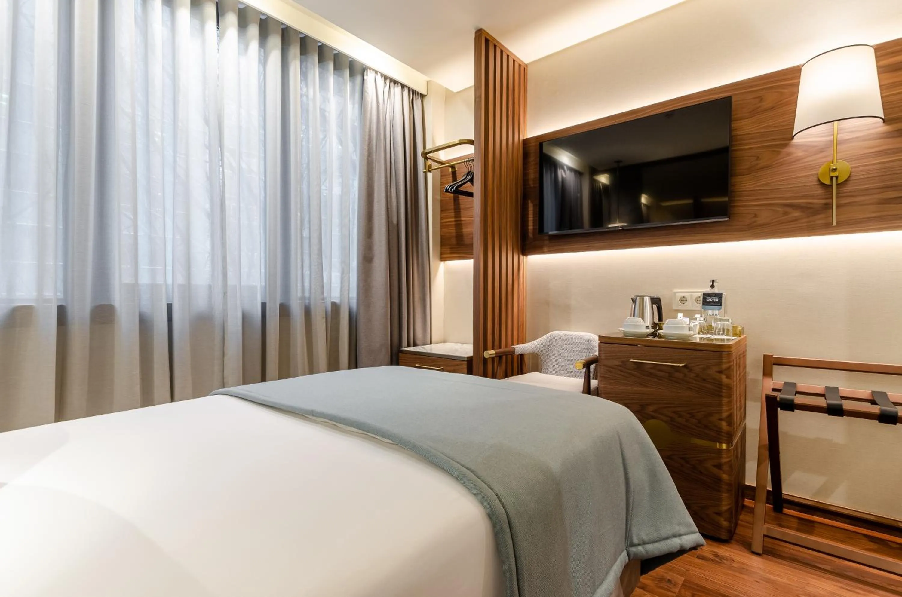 TV and multimedia, Bed in TURIM Av. Liberdade Hotel