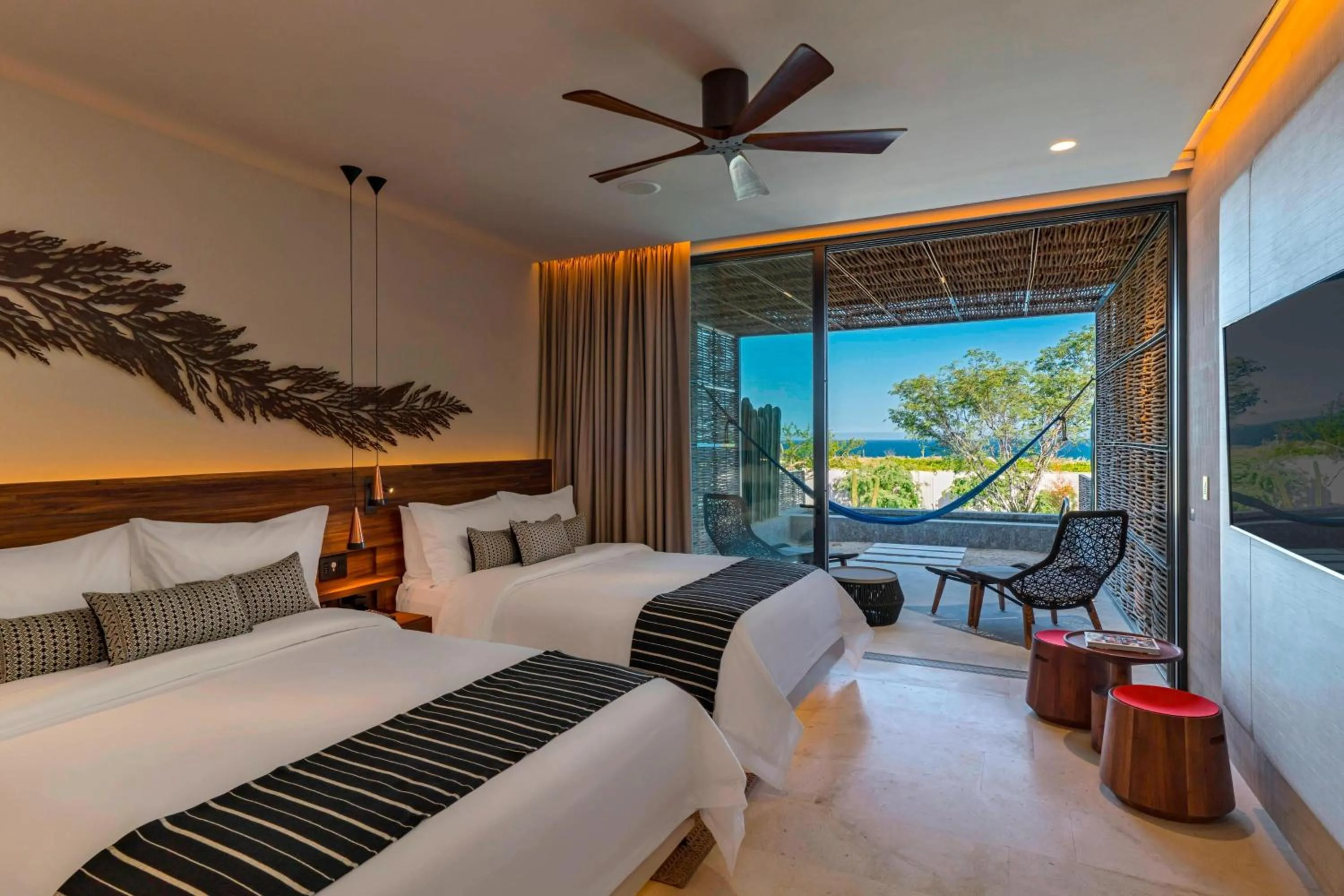 Swimming pool, Bed in Solaz, a Luxury Collection Resort, Los Cabos