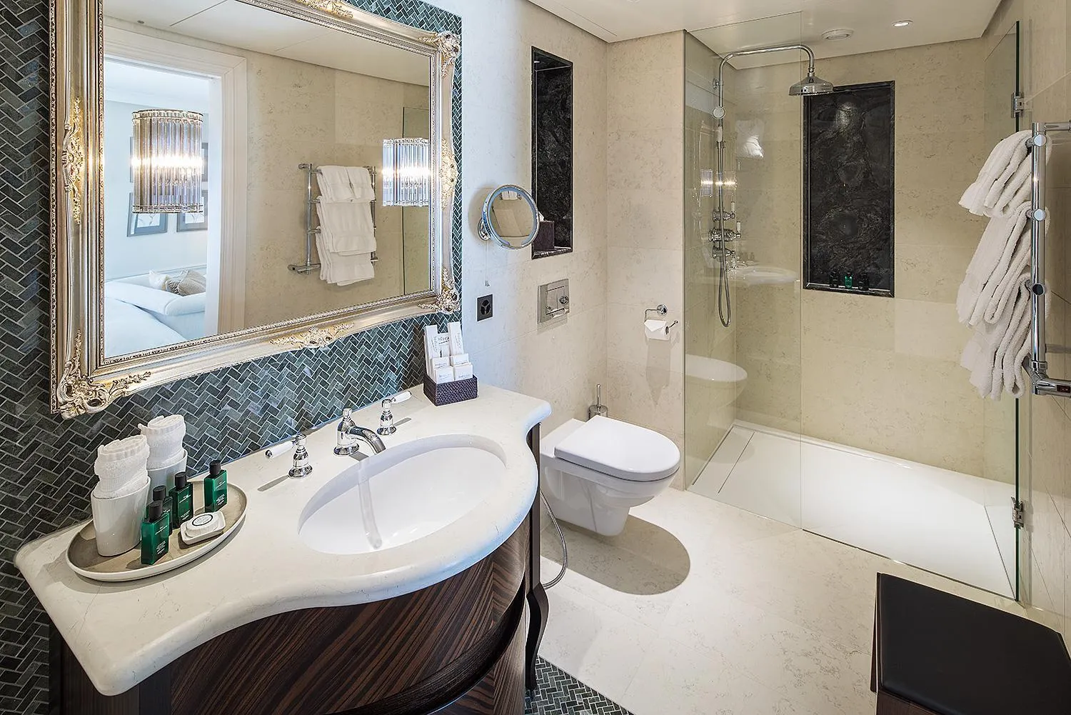 Shower in Hotel Villa Honegg