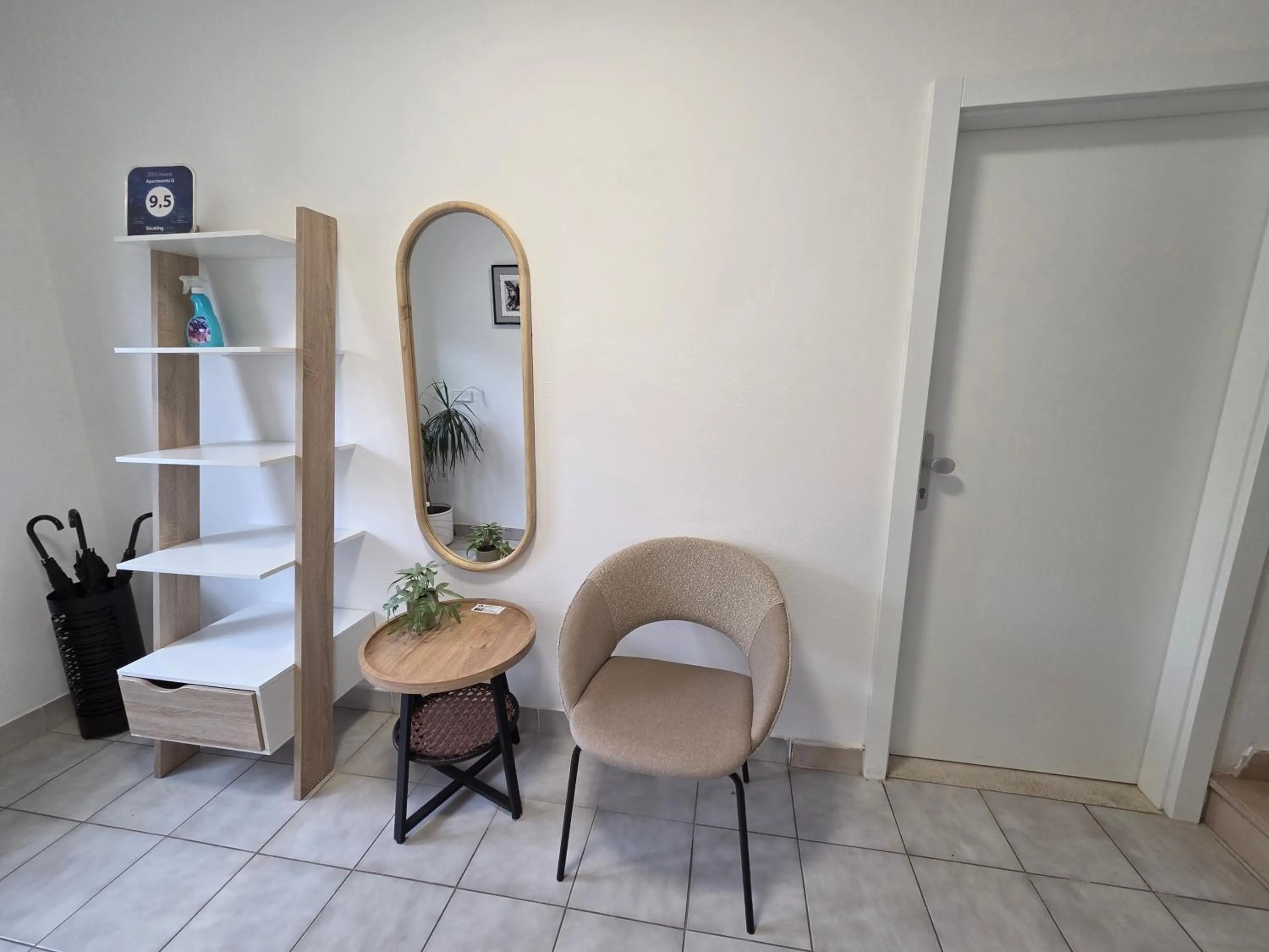 Facade/entrance in Apartments G