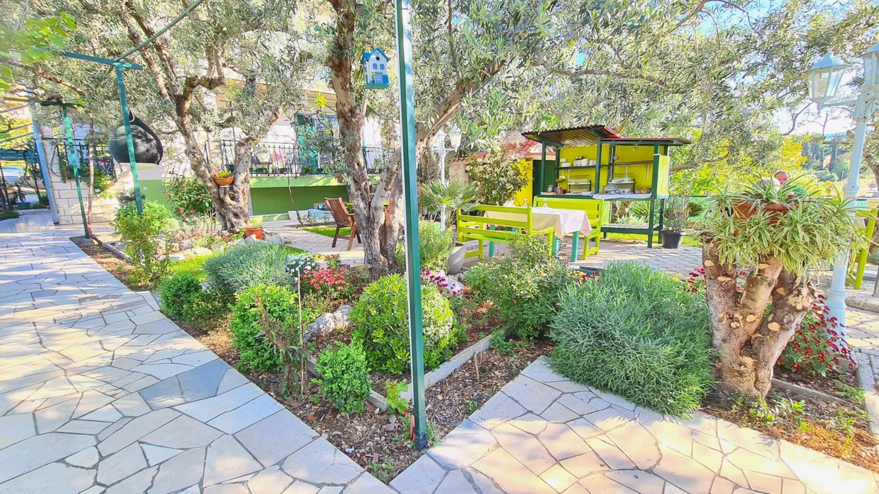 Garden in Apartments G