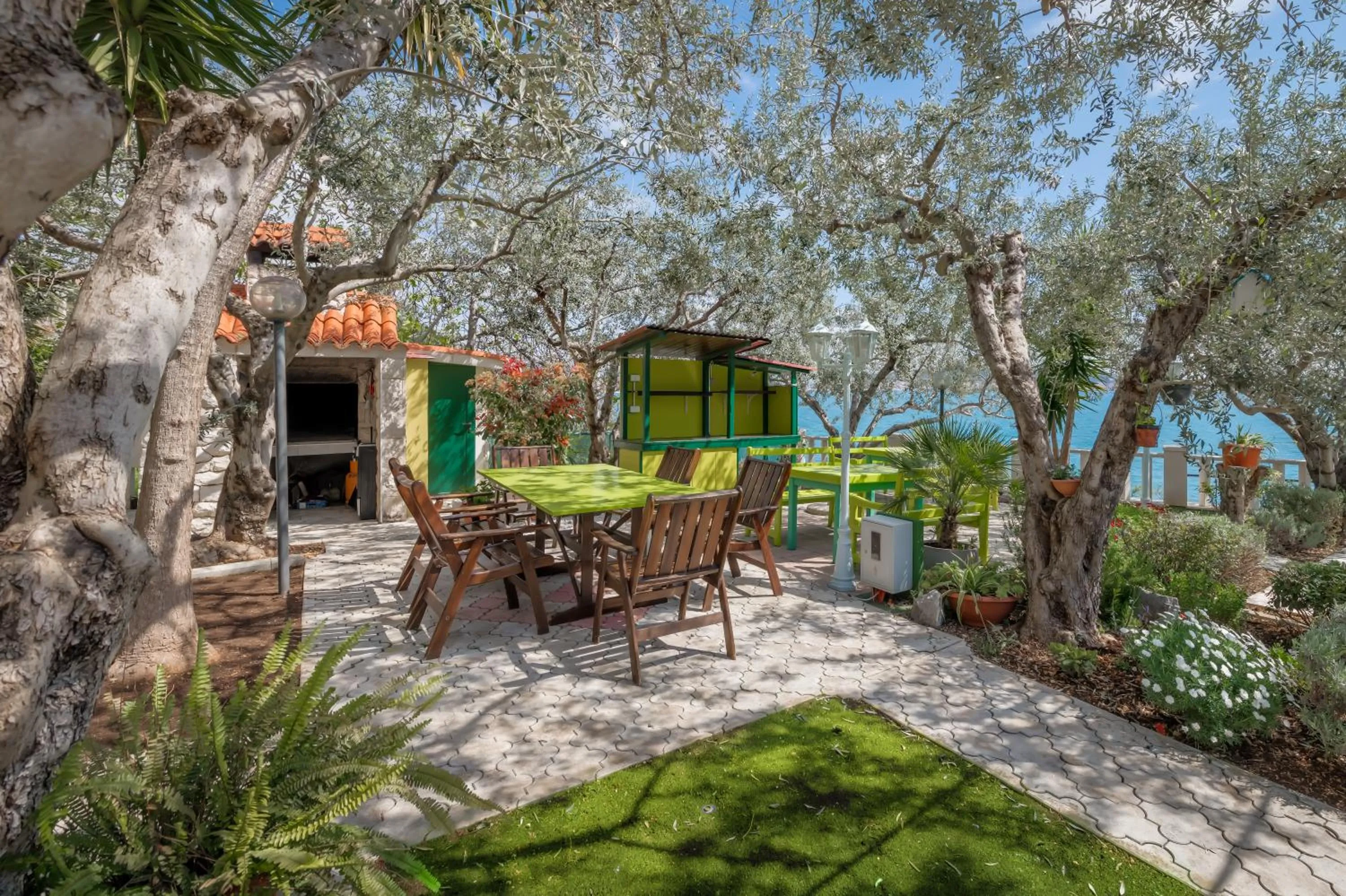 Garden in Apartments G