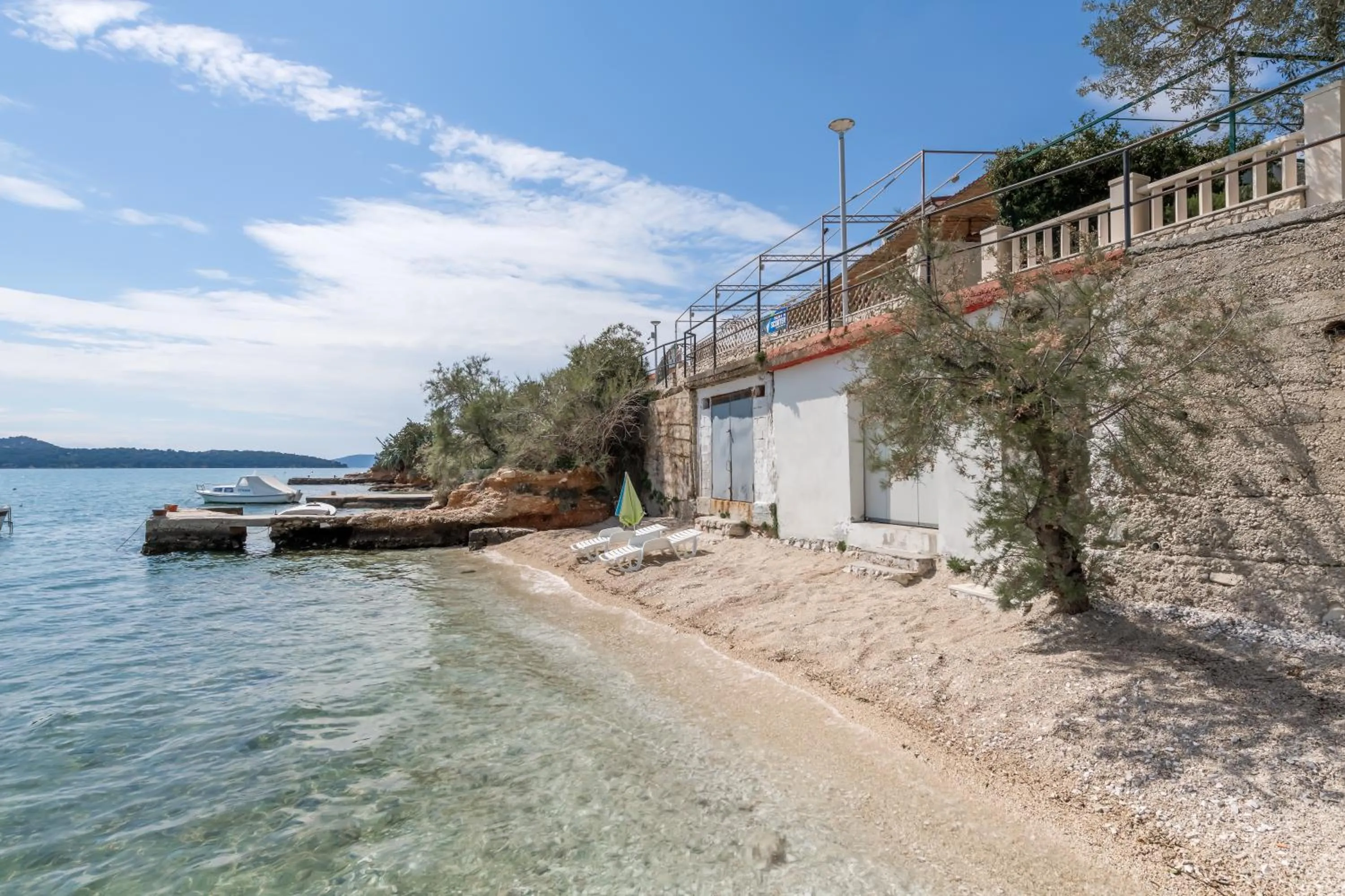Beach in Apartments G