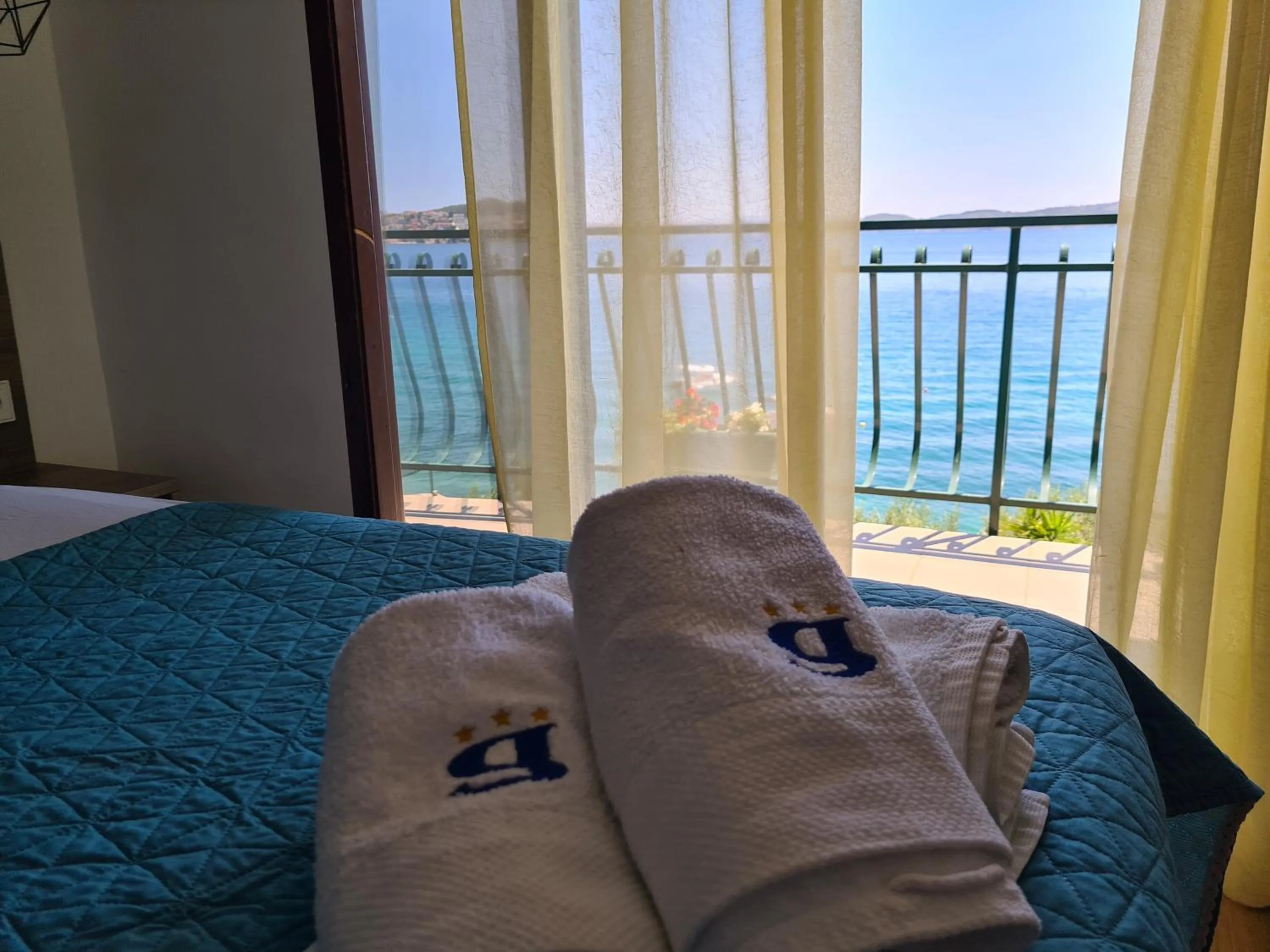 Sea view, Bed in Apartments G