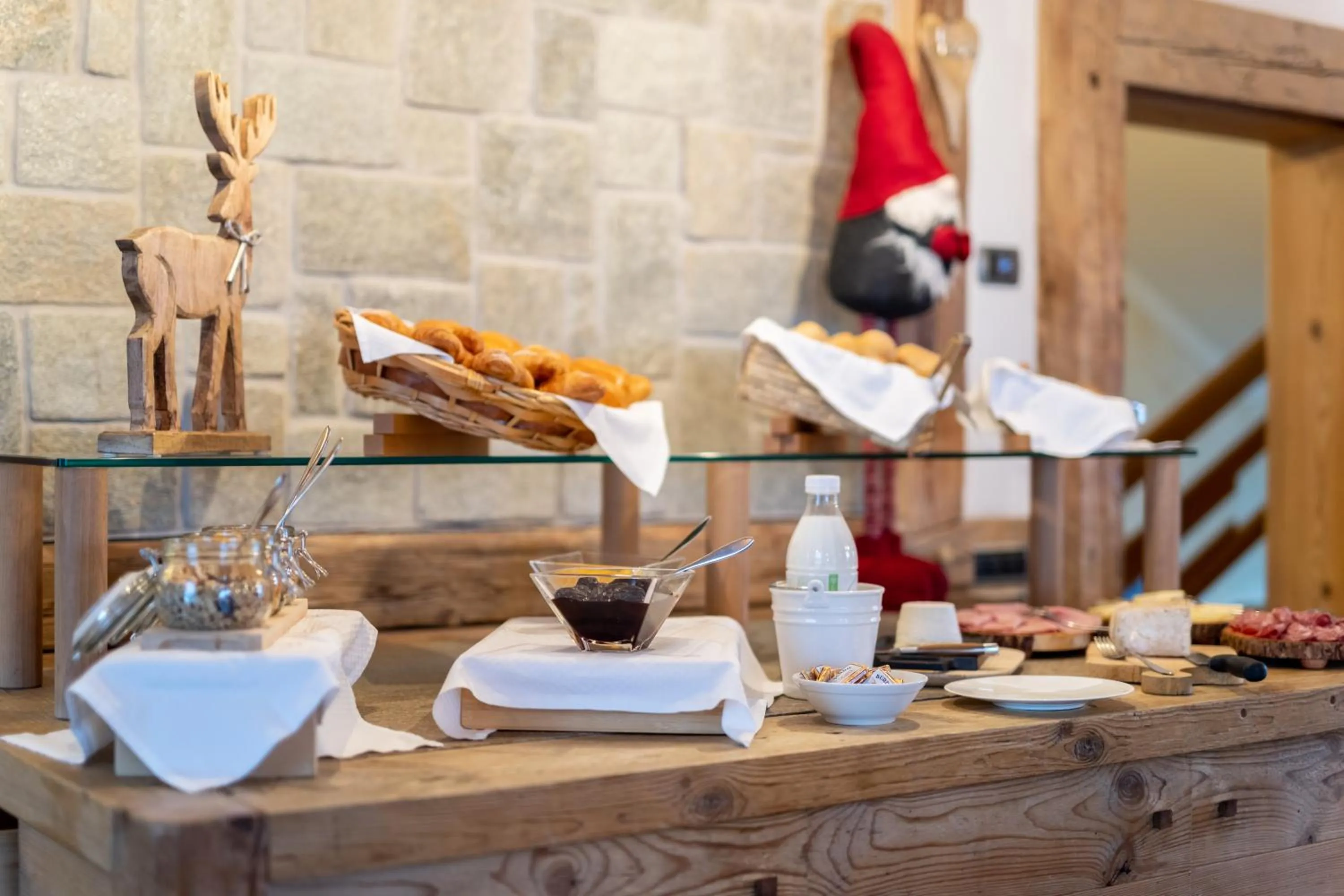 Breakfast in Hotel Alegra