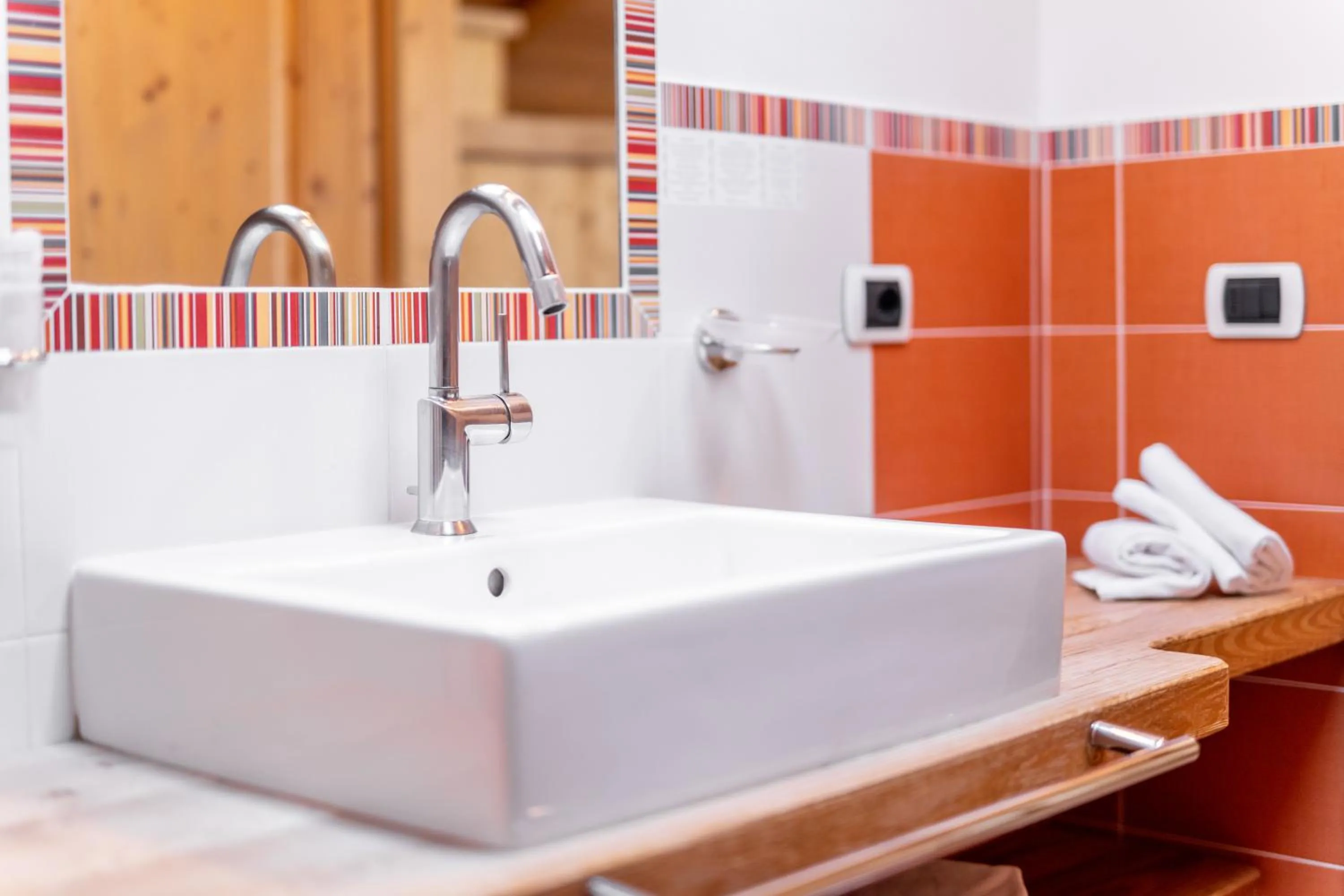 Bathroom, Bed in Hotel Alegra