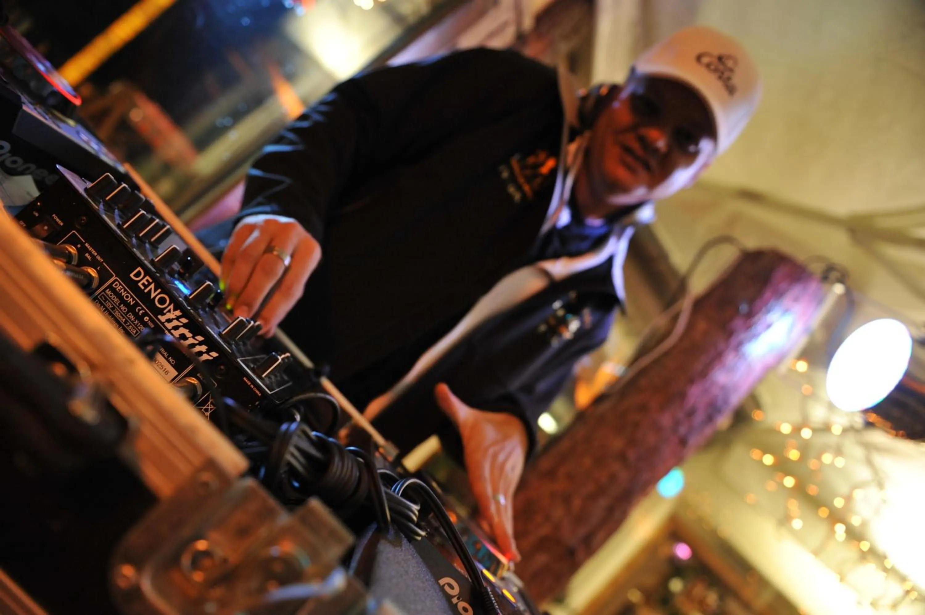 Nightclub / DJ in Hotel Alegra