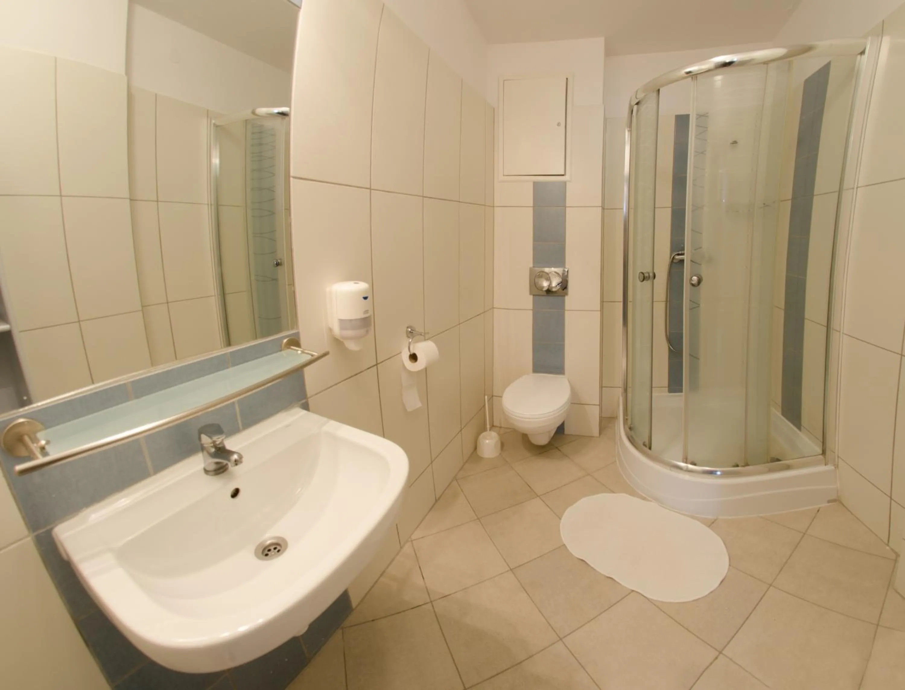 Bathroom in Brama Old City Rooms