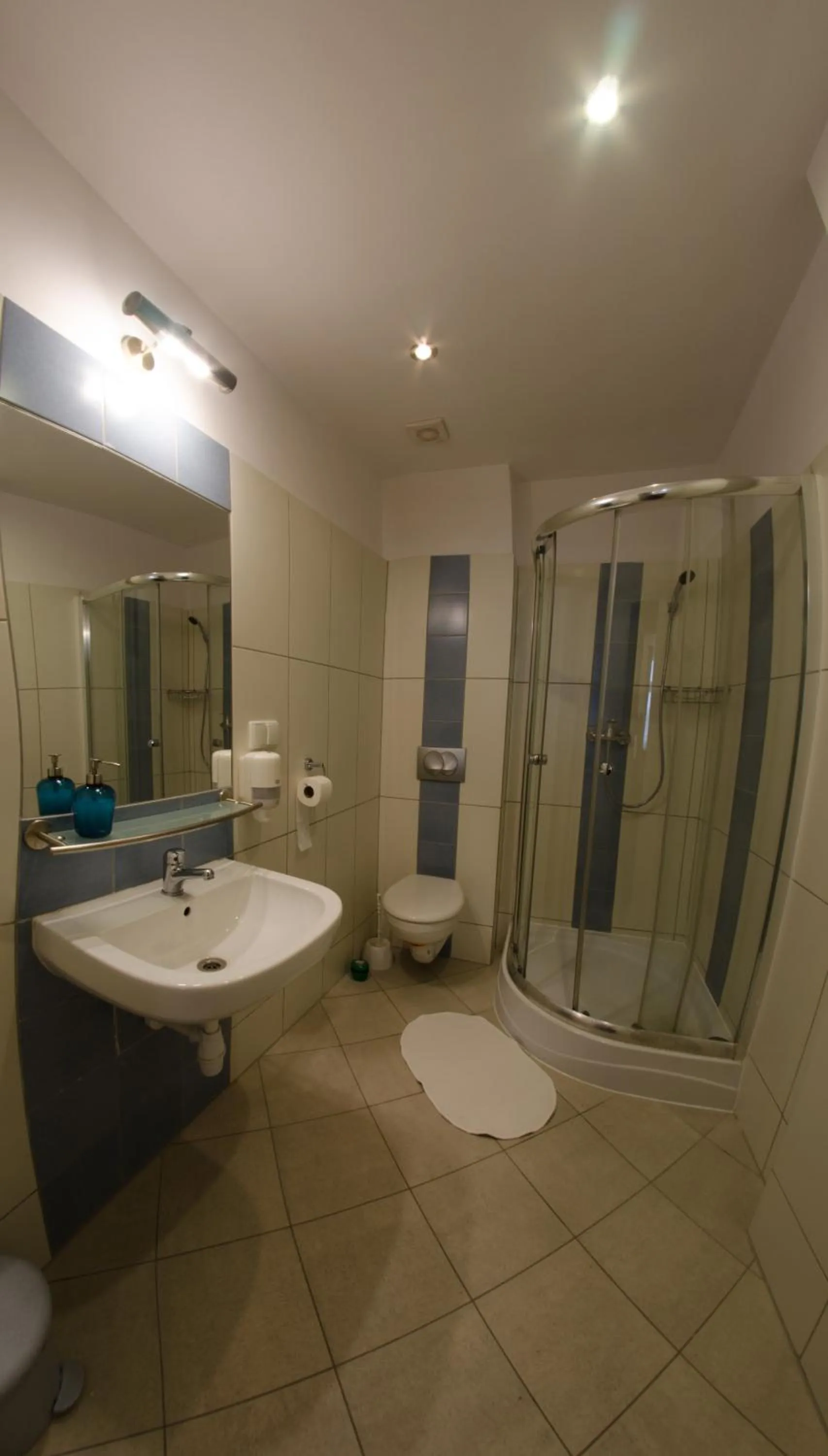 Bathroom in Brama Old City Rooms