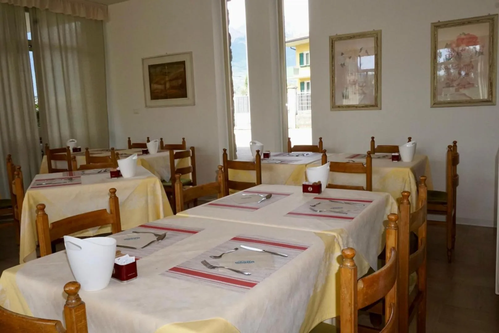 Breakfast in Hotel Diana