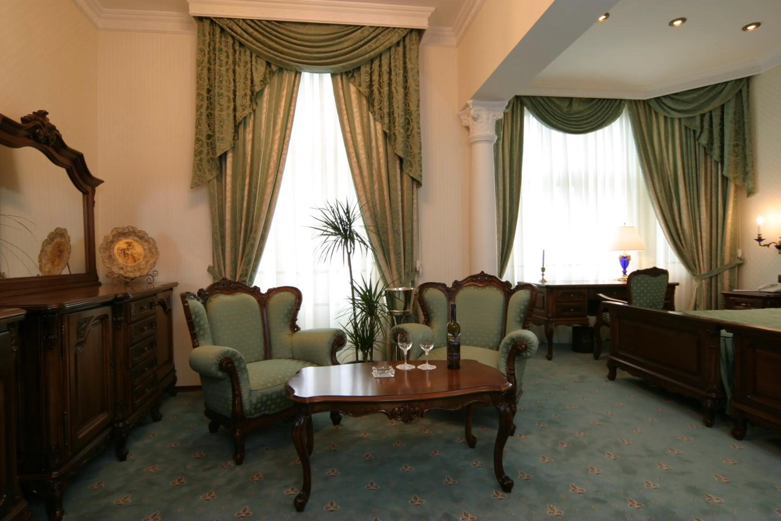 Bedroom in Grand Hotel London