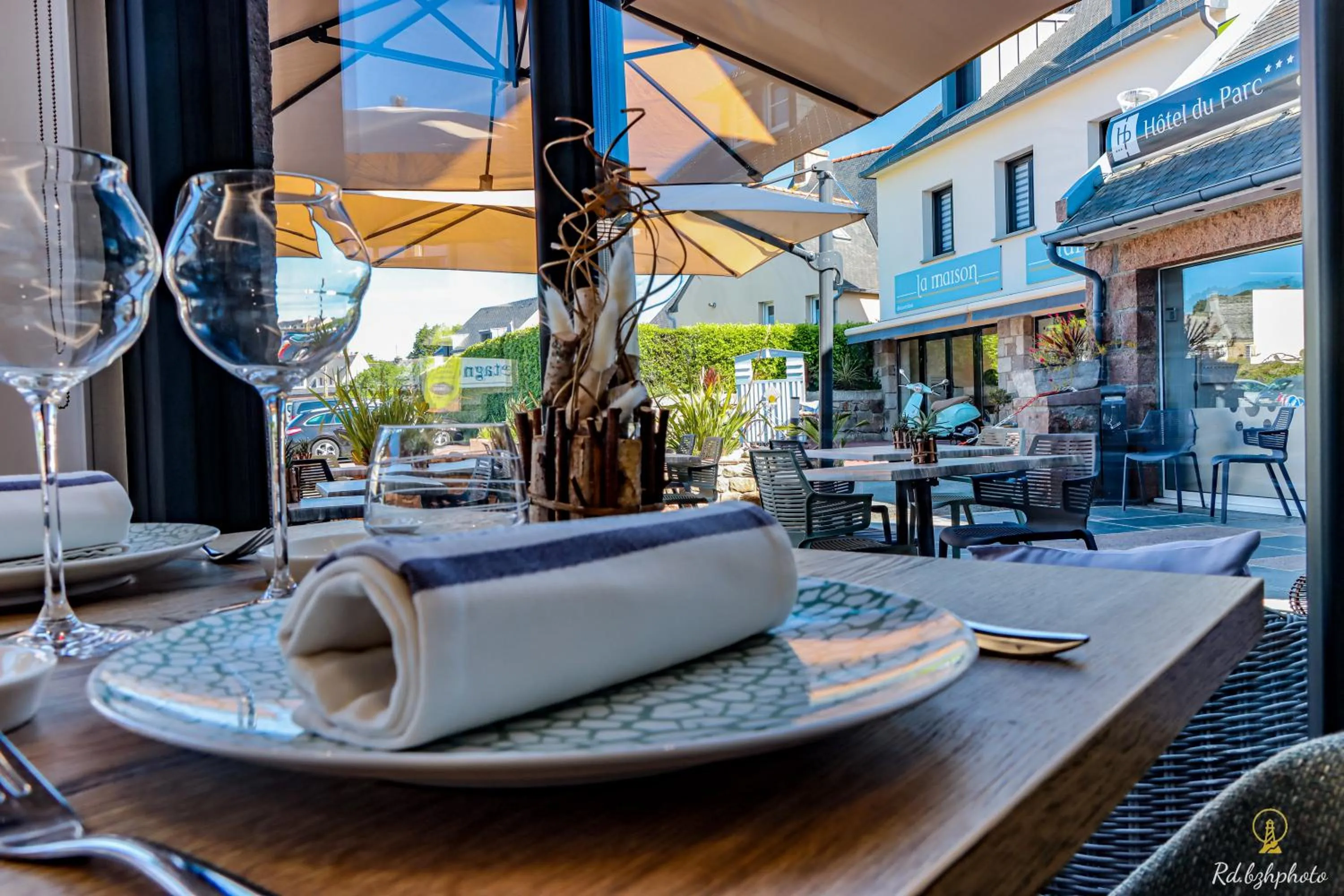 Restaurant/places to eat in Logis Hôtel du Parc