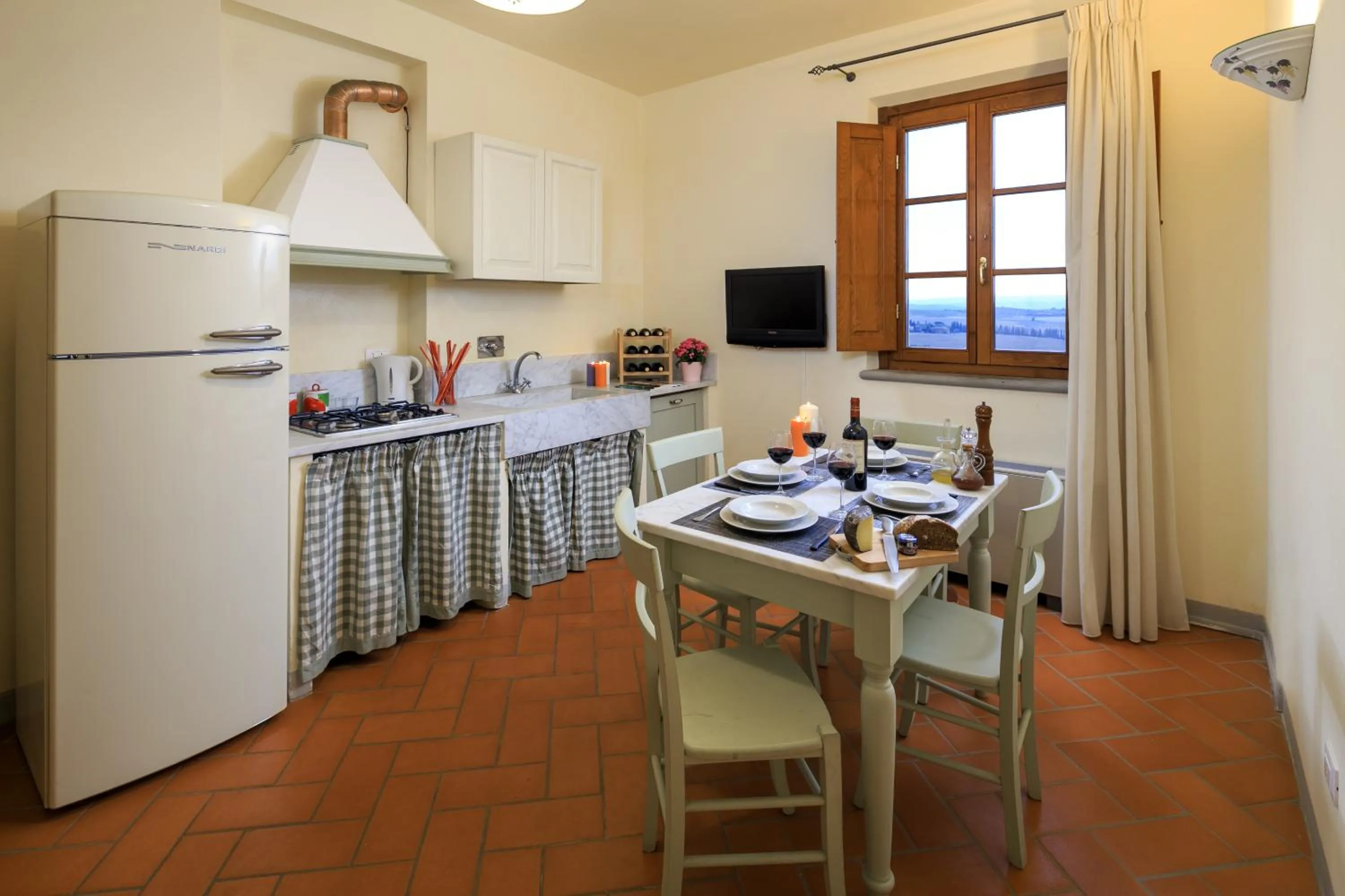 Kitchen or kitchenette in Agriturismo Streda Wine & Country Holiday