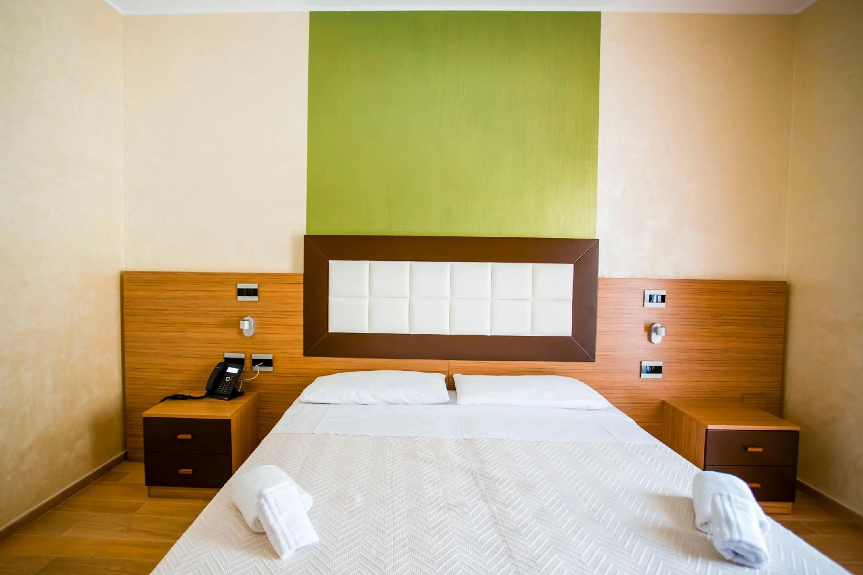 Bedroom, Bed in Hotel Monte Campo