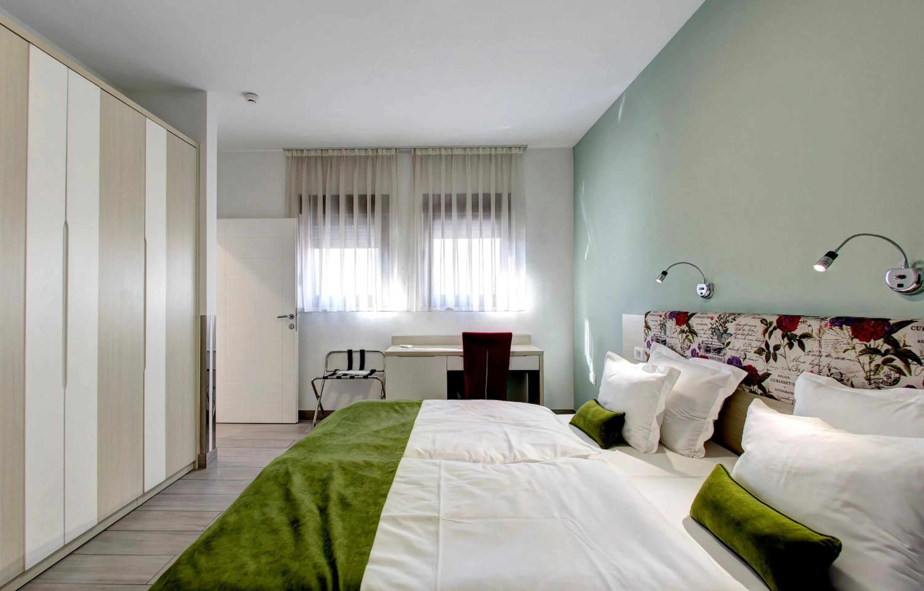 Bedroom, Bed in Villa Fortuna