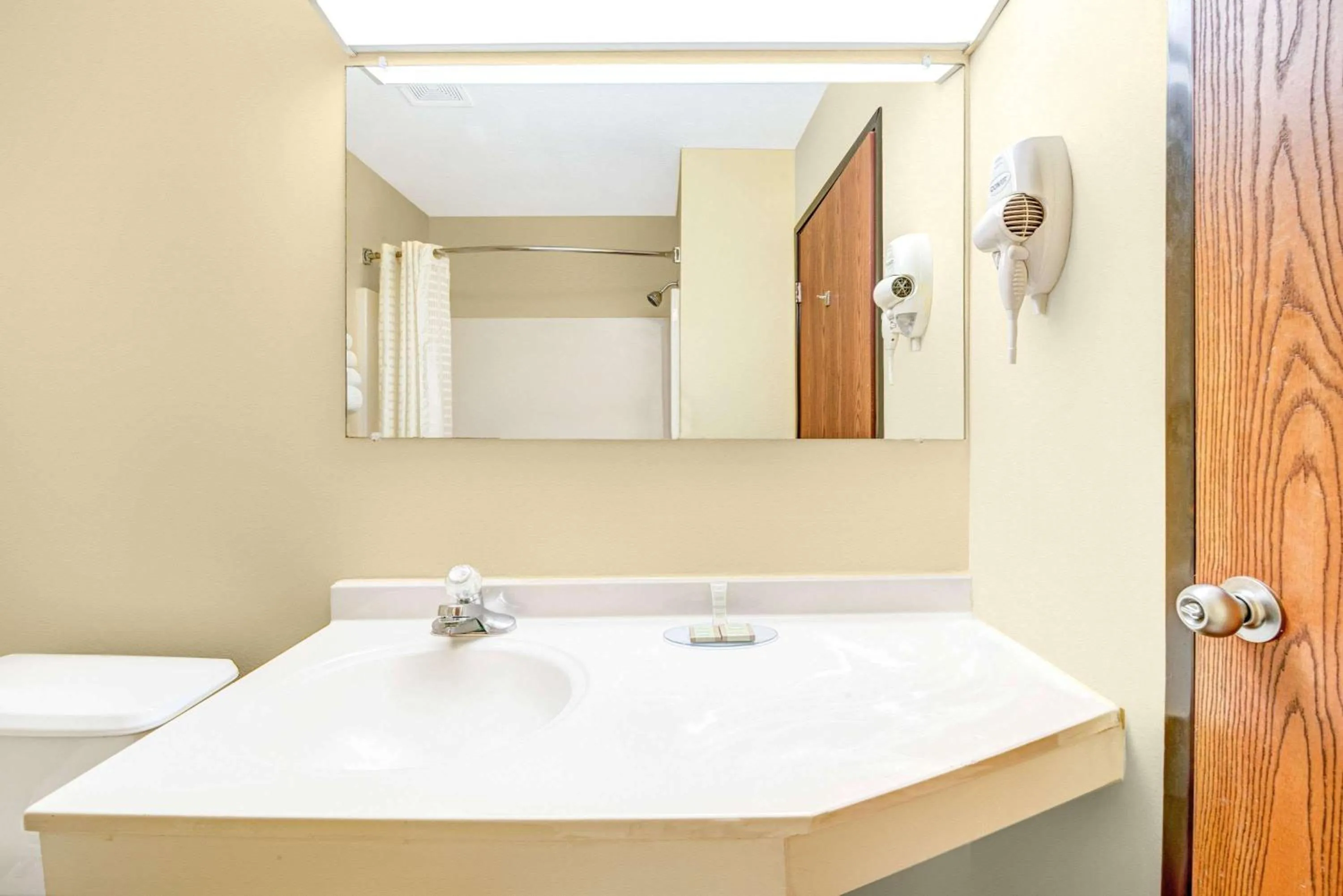 On site in Super 8 by Wyndham McKinney/Plano Area