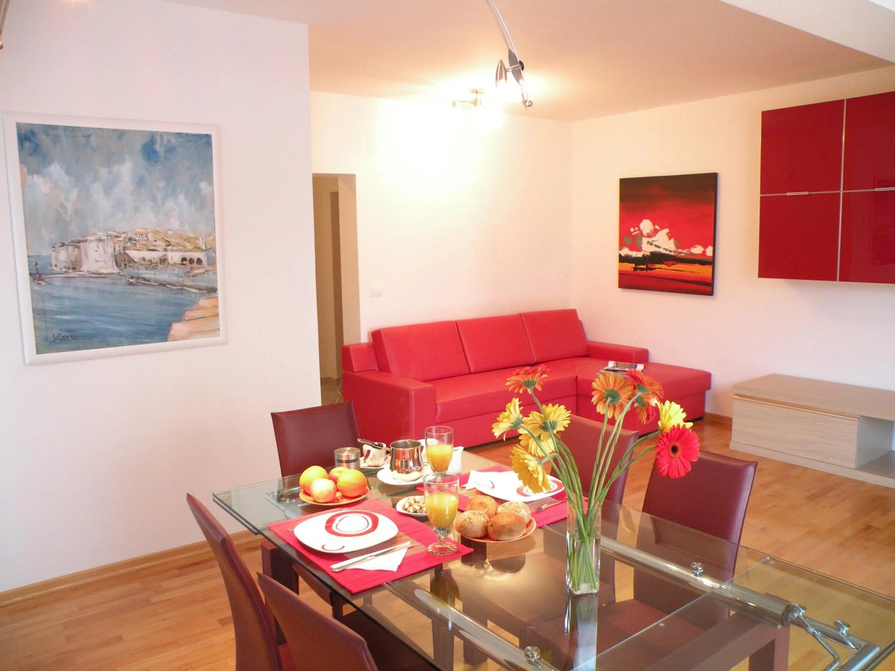 Dining area in Villa Rosa