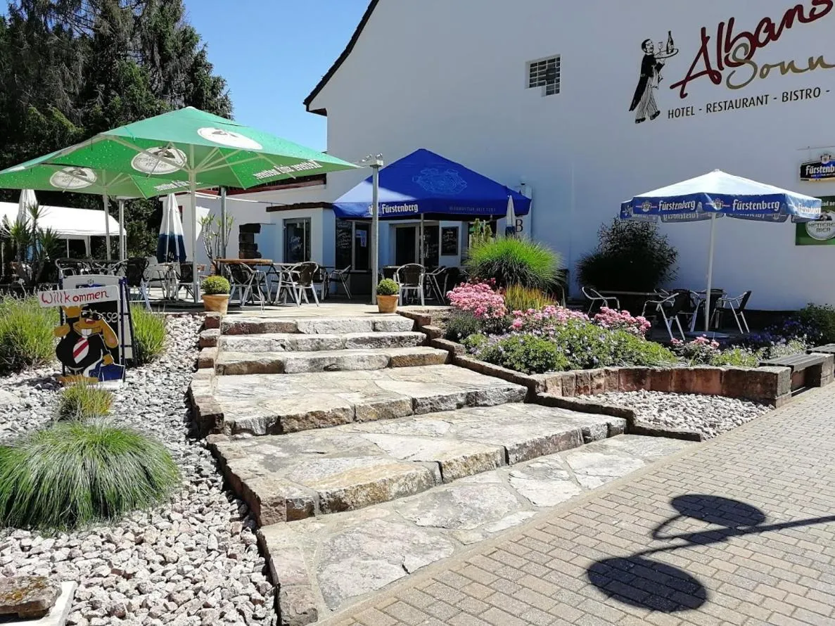 Restaurant/places to eat in Hotel Restaurant Albans Sonne