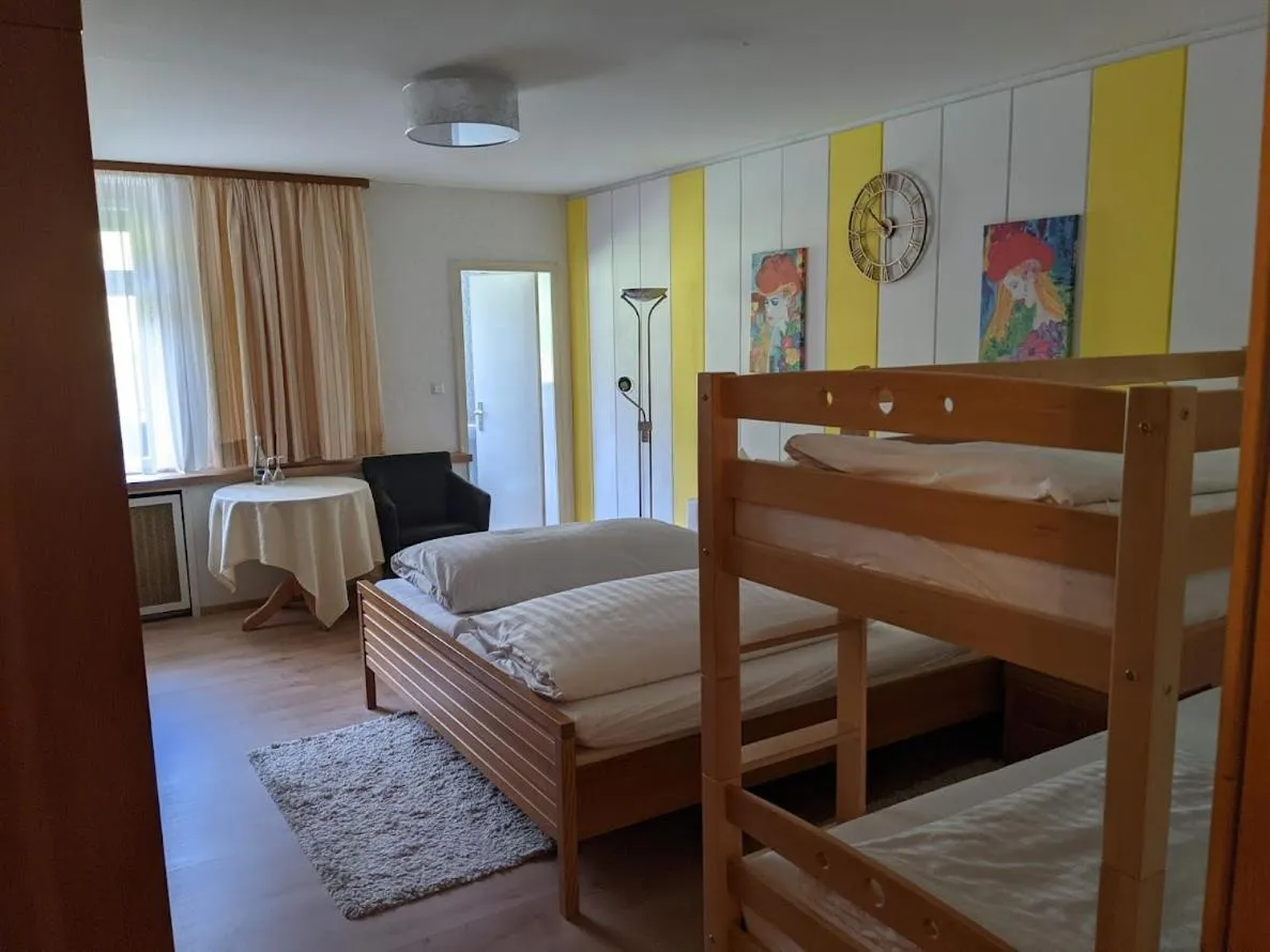 Bed in Hotel Restaurant Albans Sonne