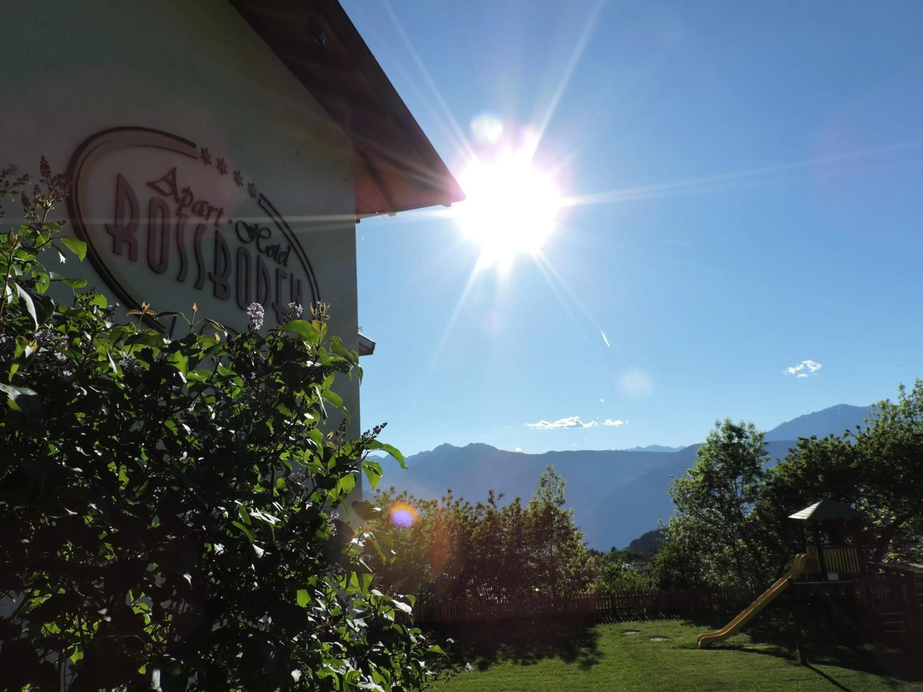 Mountain view in Residence Rossboden mit Hallenbad