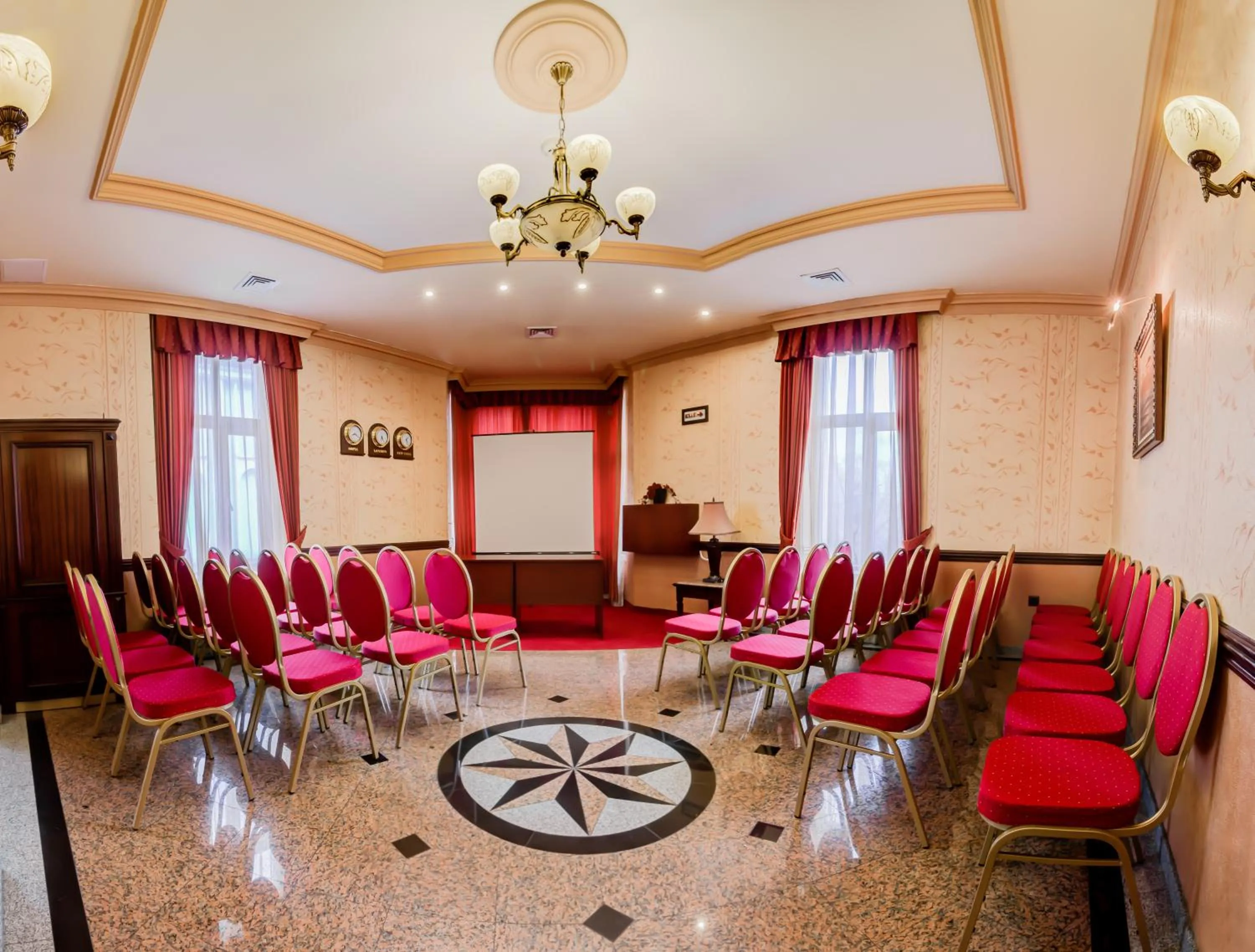 Meeting/conference room in Boutique Splendid Hotel