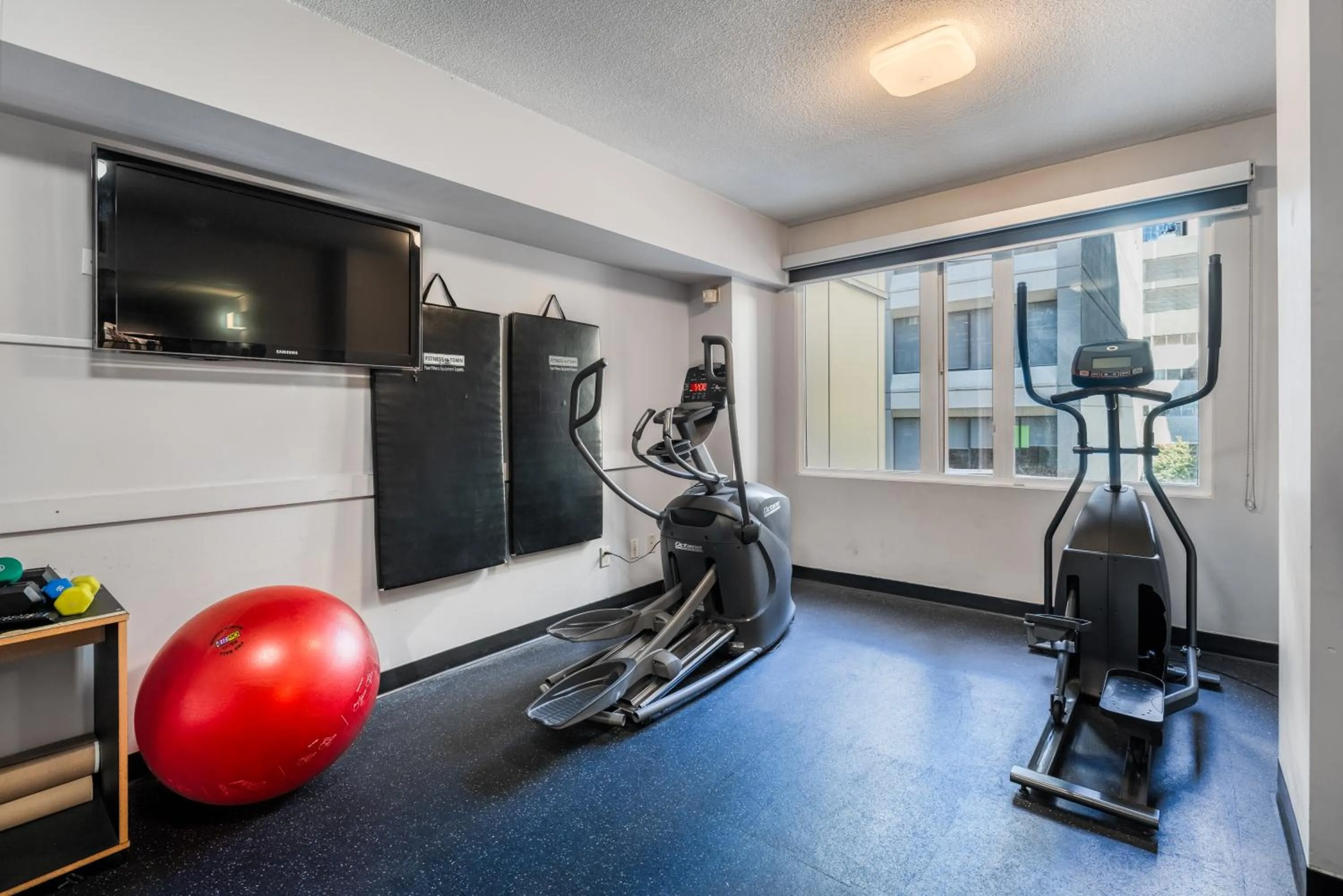Fitness centre/facilities in YWCA Hotel Vancouver