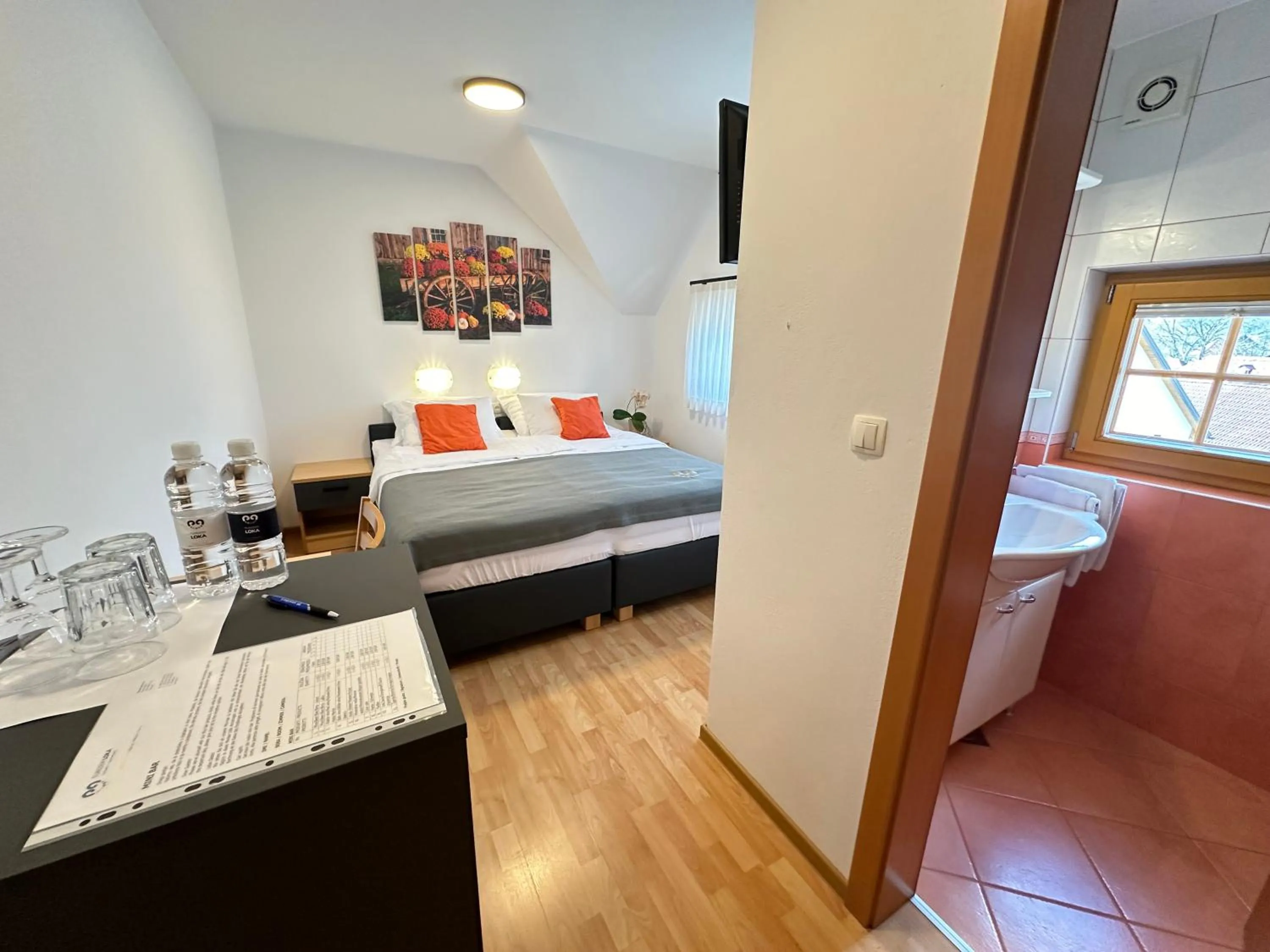 Photo of the whole room, Bed in Boutique Hotel Loka