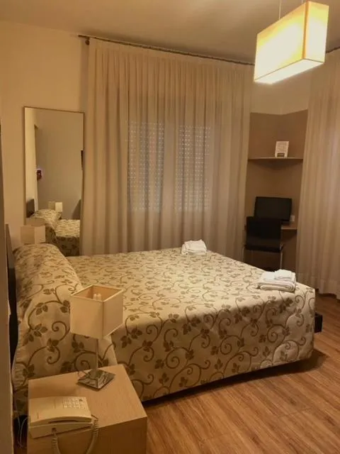 Bedroom, Bed in Locanda L'Ombrosa