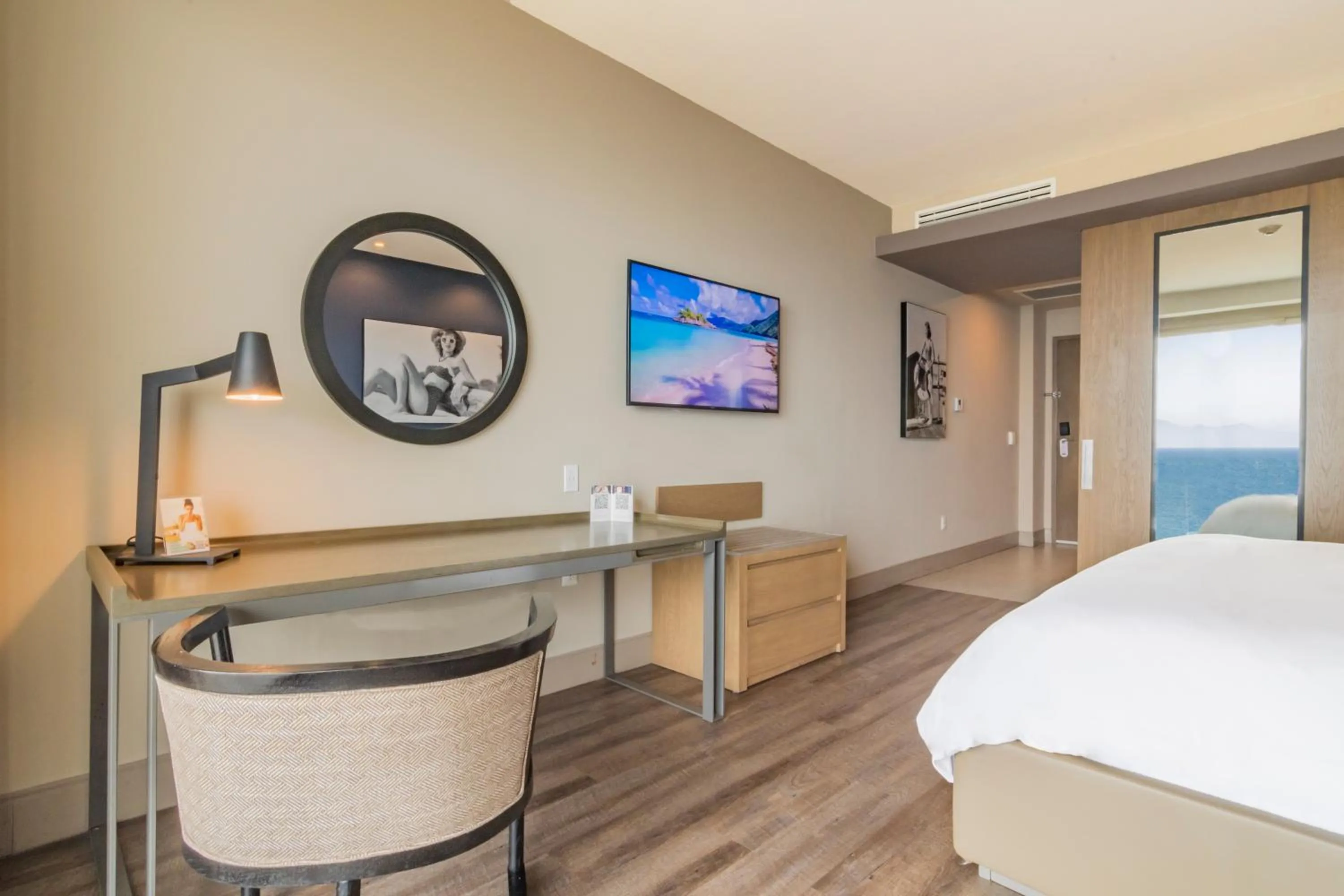 Bed in Torre Lucerna Hotel Ensenada