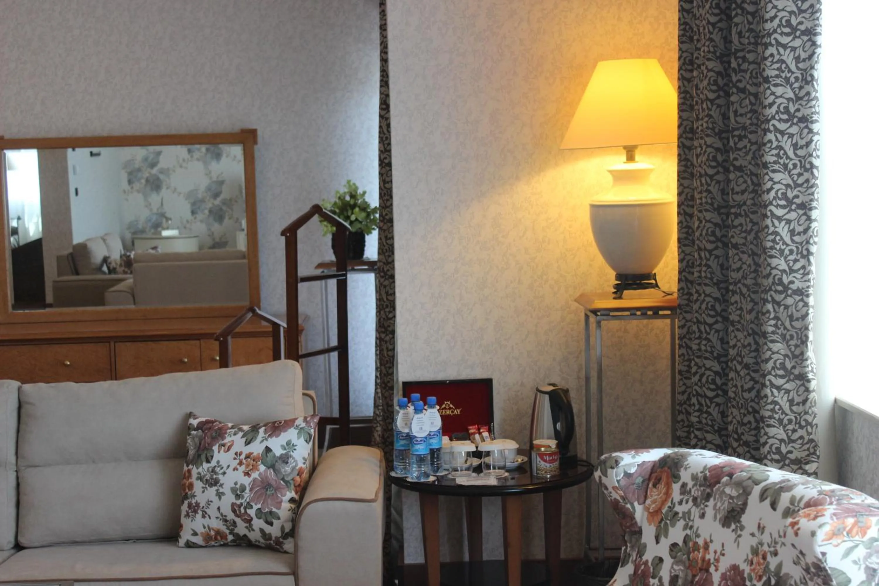 Decorative detail in Grand Hotel Europe