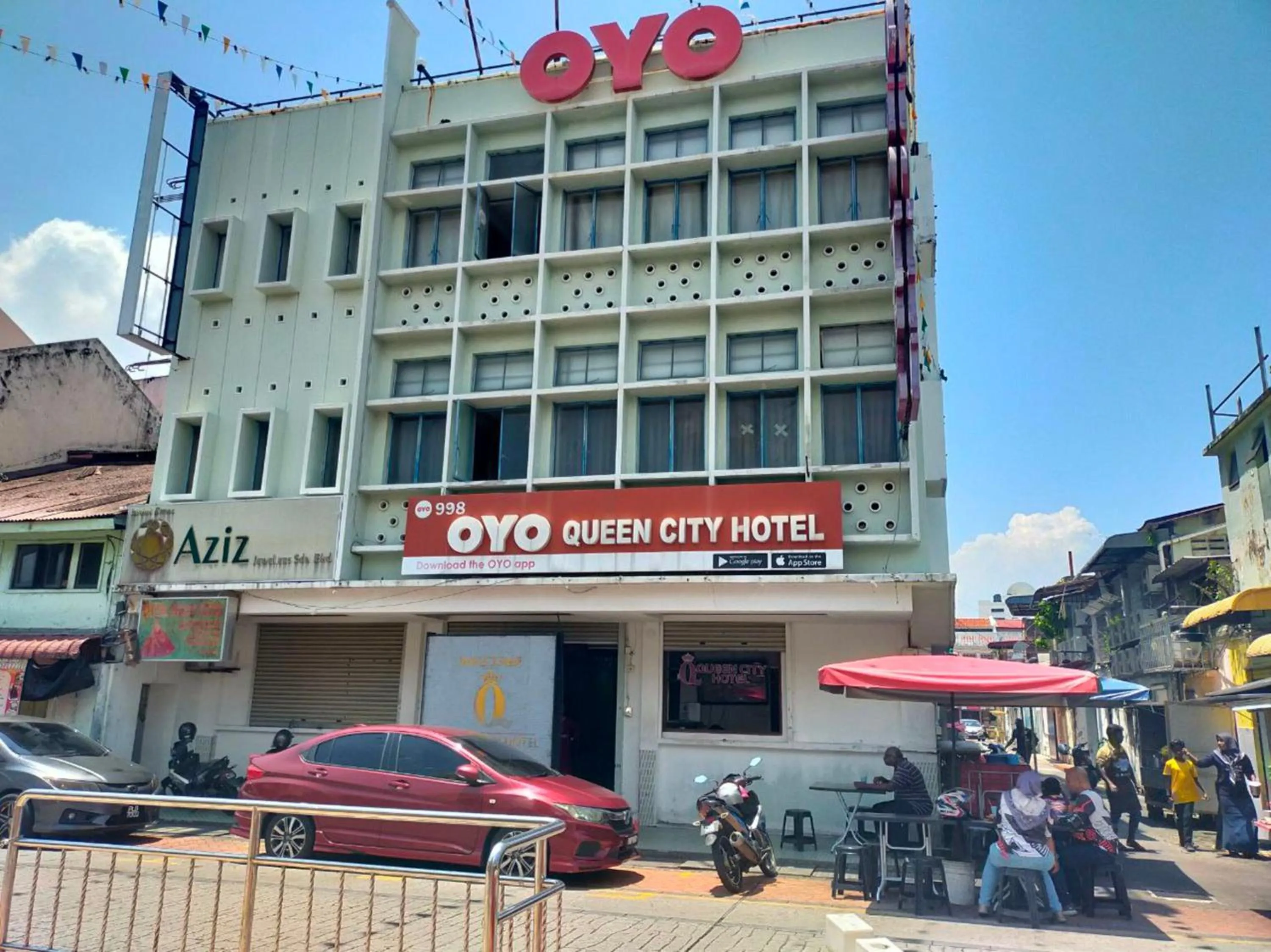 Property building in Hotel O GHC Near Penang Street Art Formerly Queen City Hotel