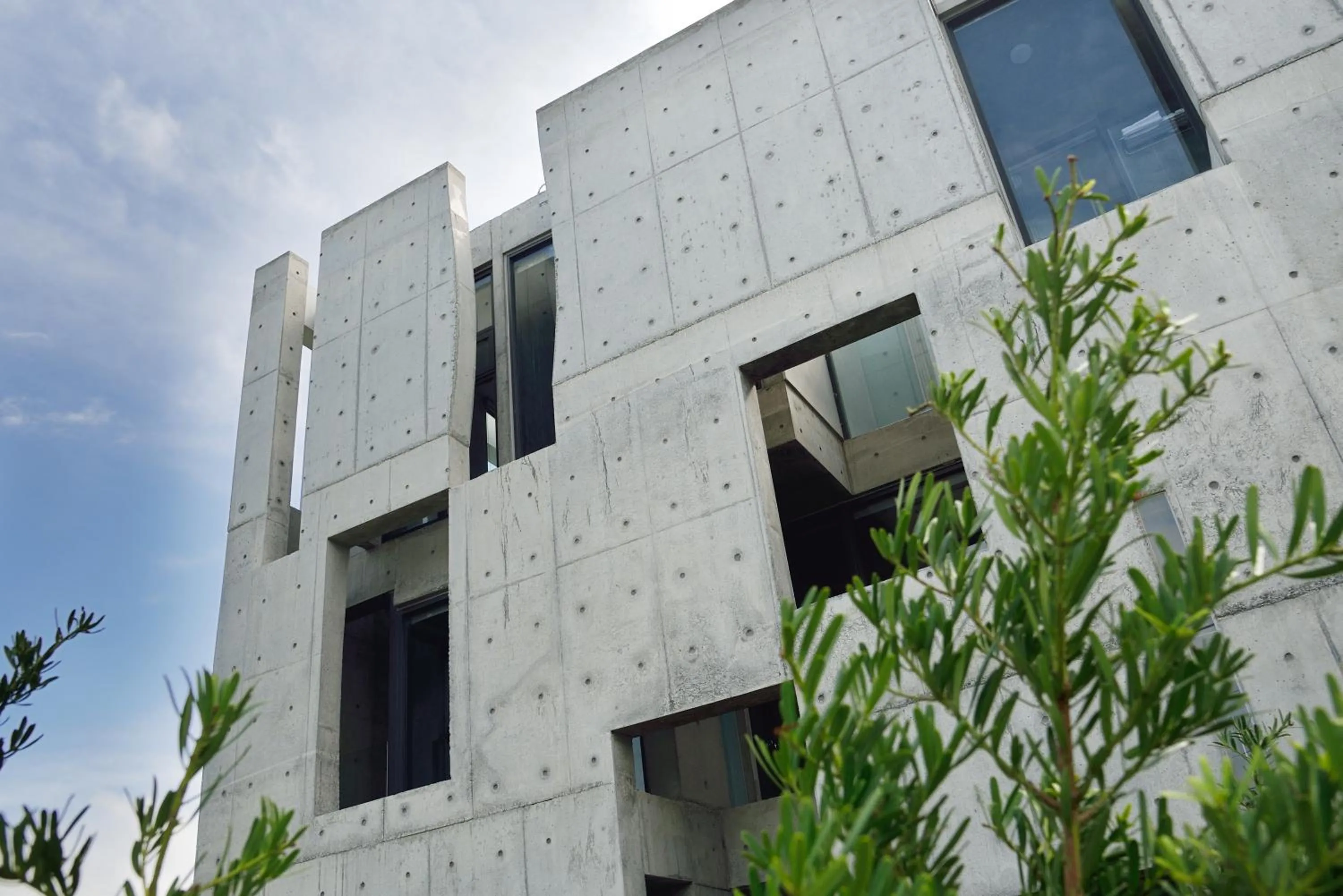 Facade/entrance in FaHaus