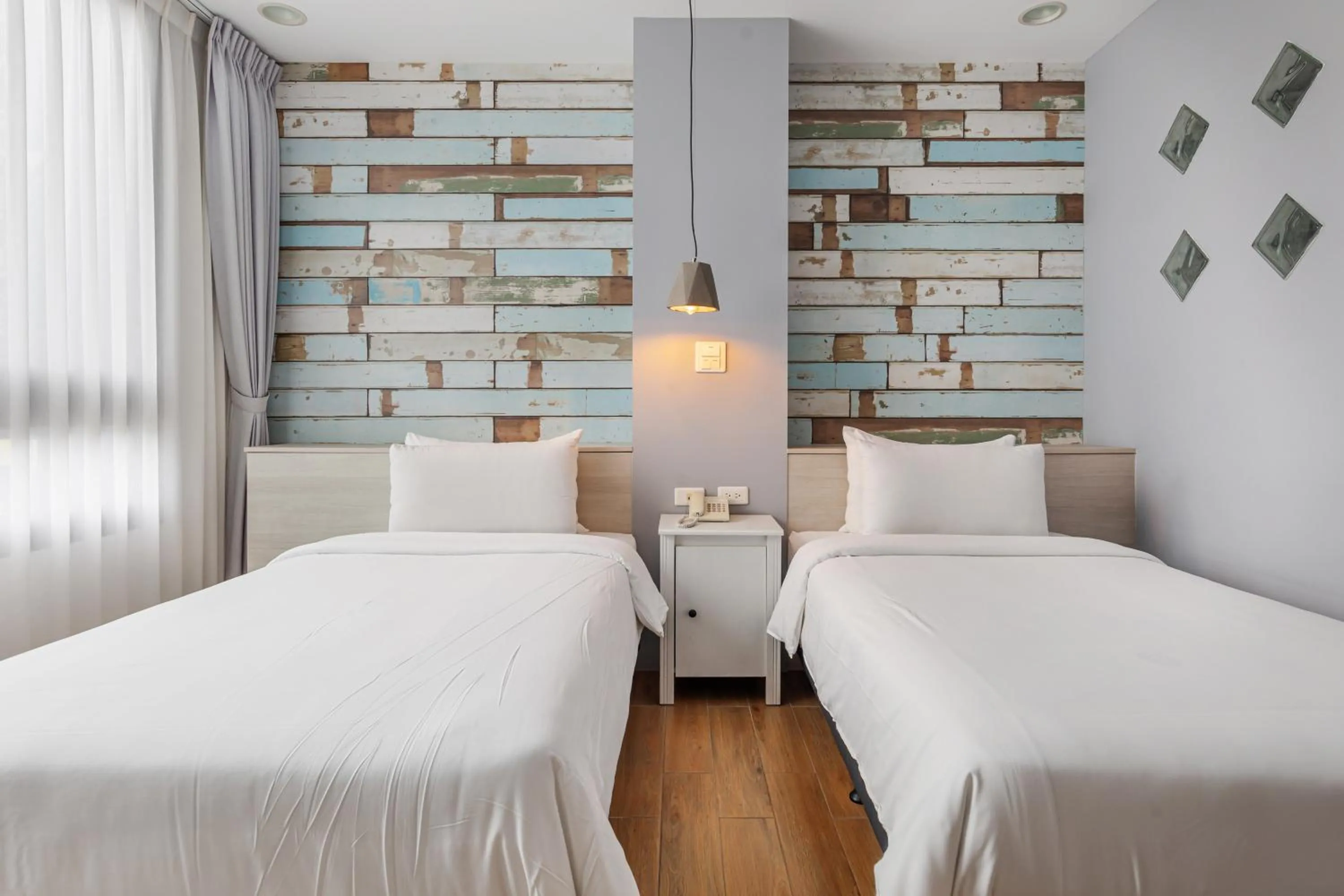 Photo of the whole room, Bed in Kapamumu b&b