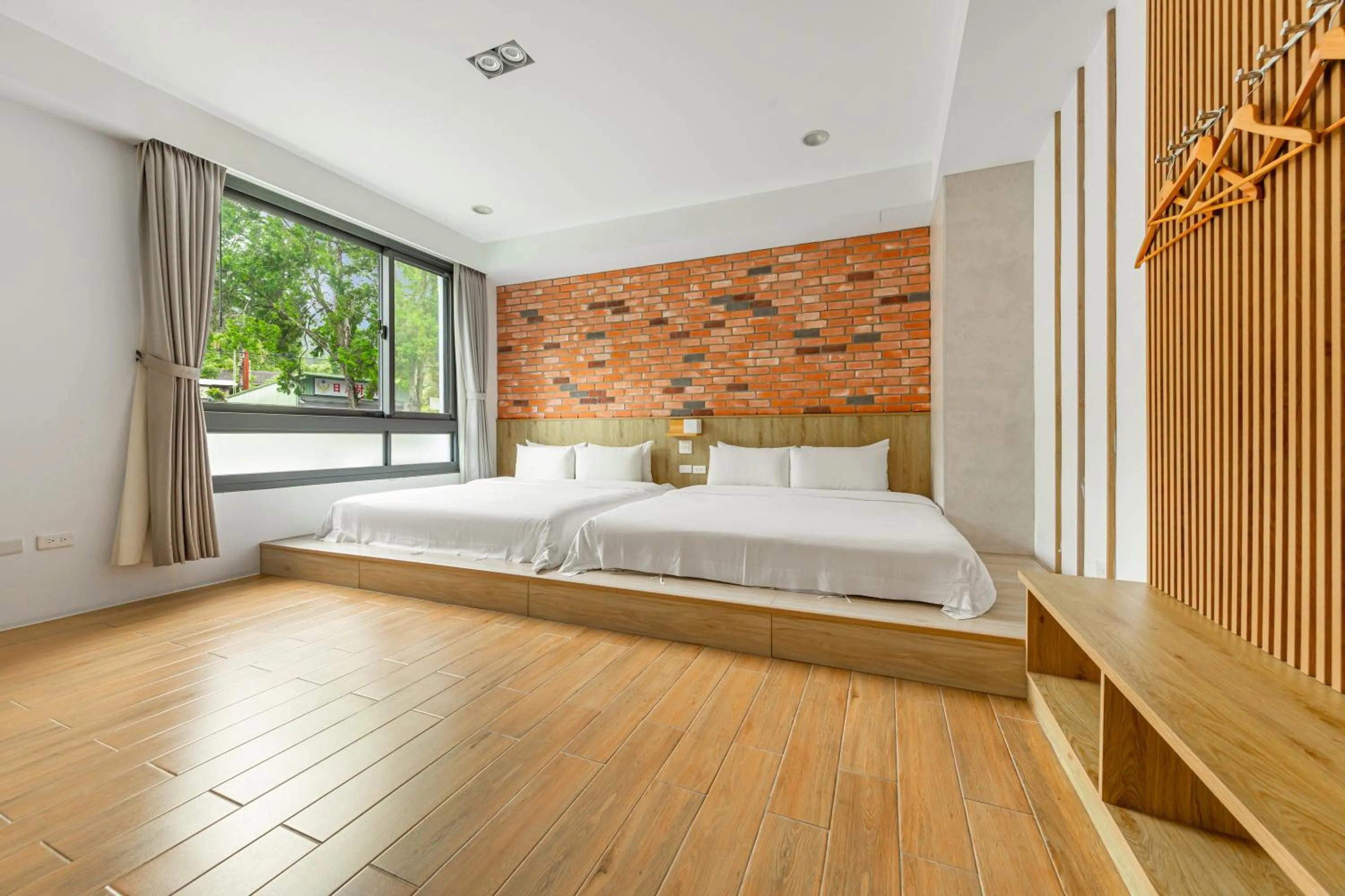 Photo of the whole room, Bed in Kapamumu b&b