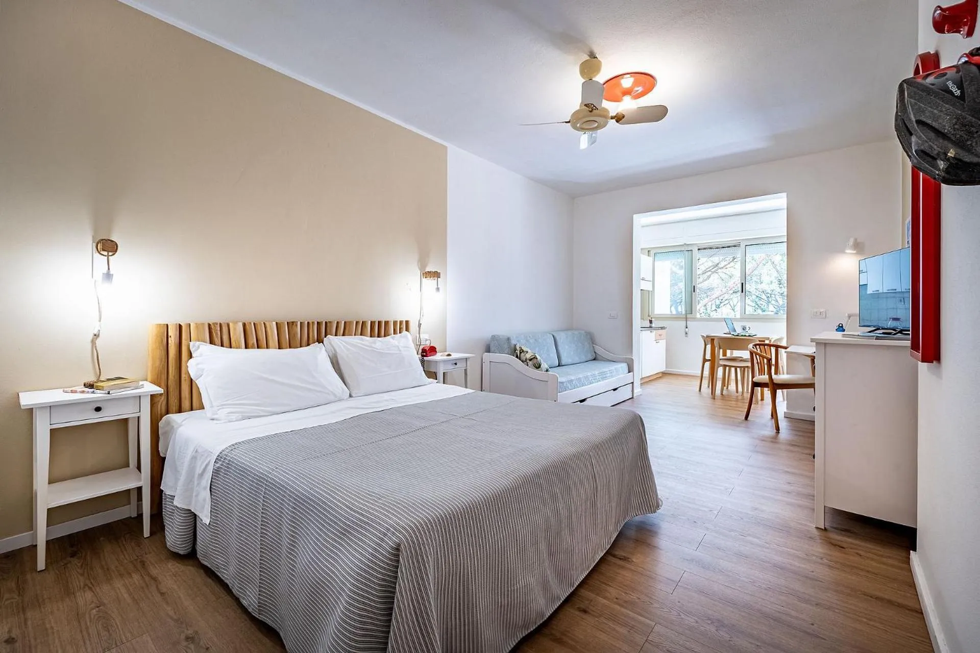 Photo of the whole room, Bed in Mareblù - Tuscany Green Aparthotel