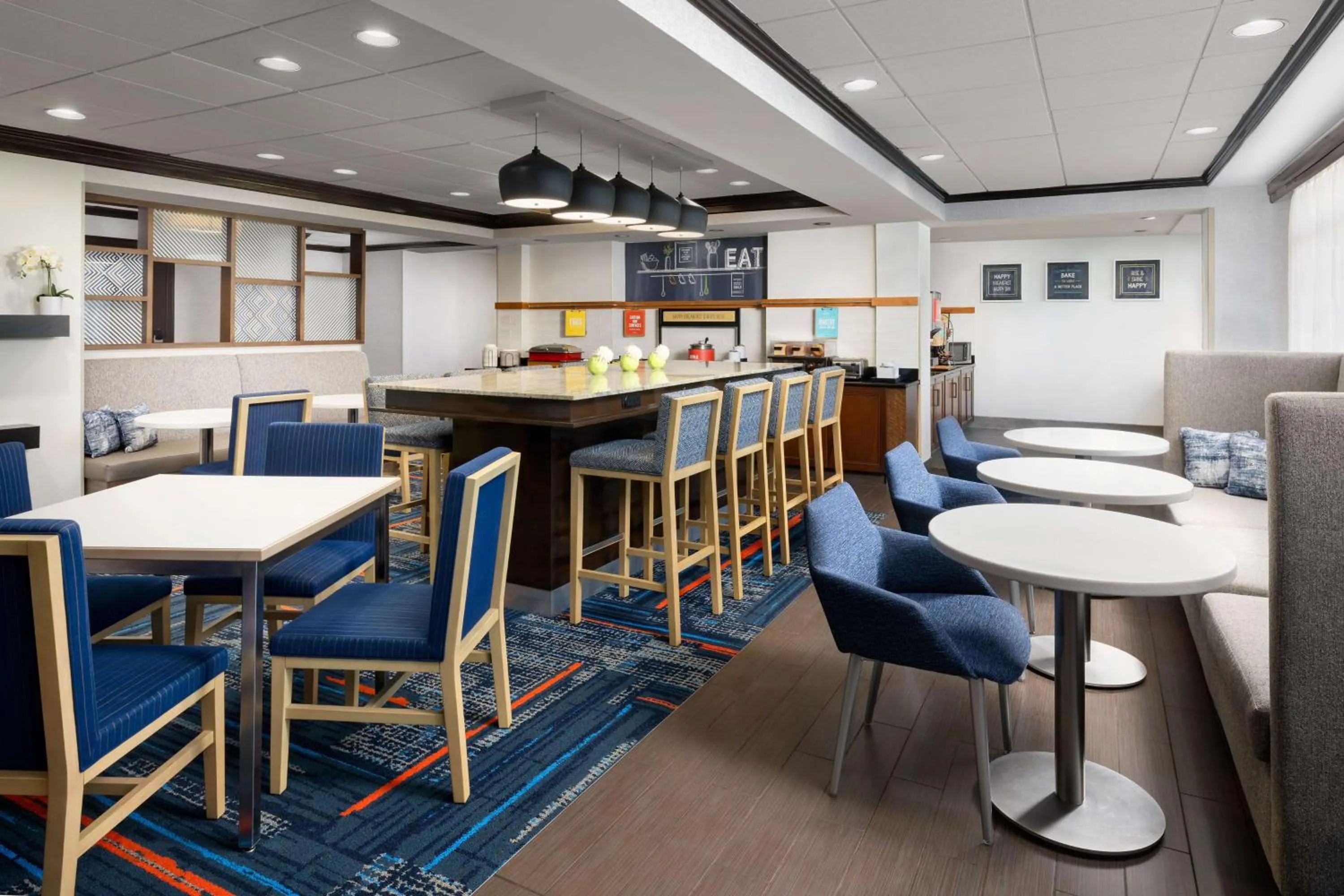 Breakfast in Hampton Inn Long Island/Islandia