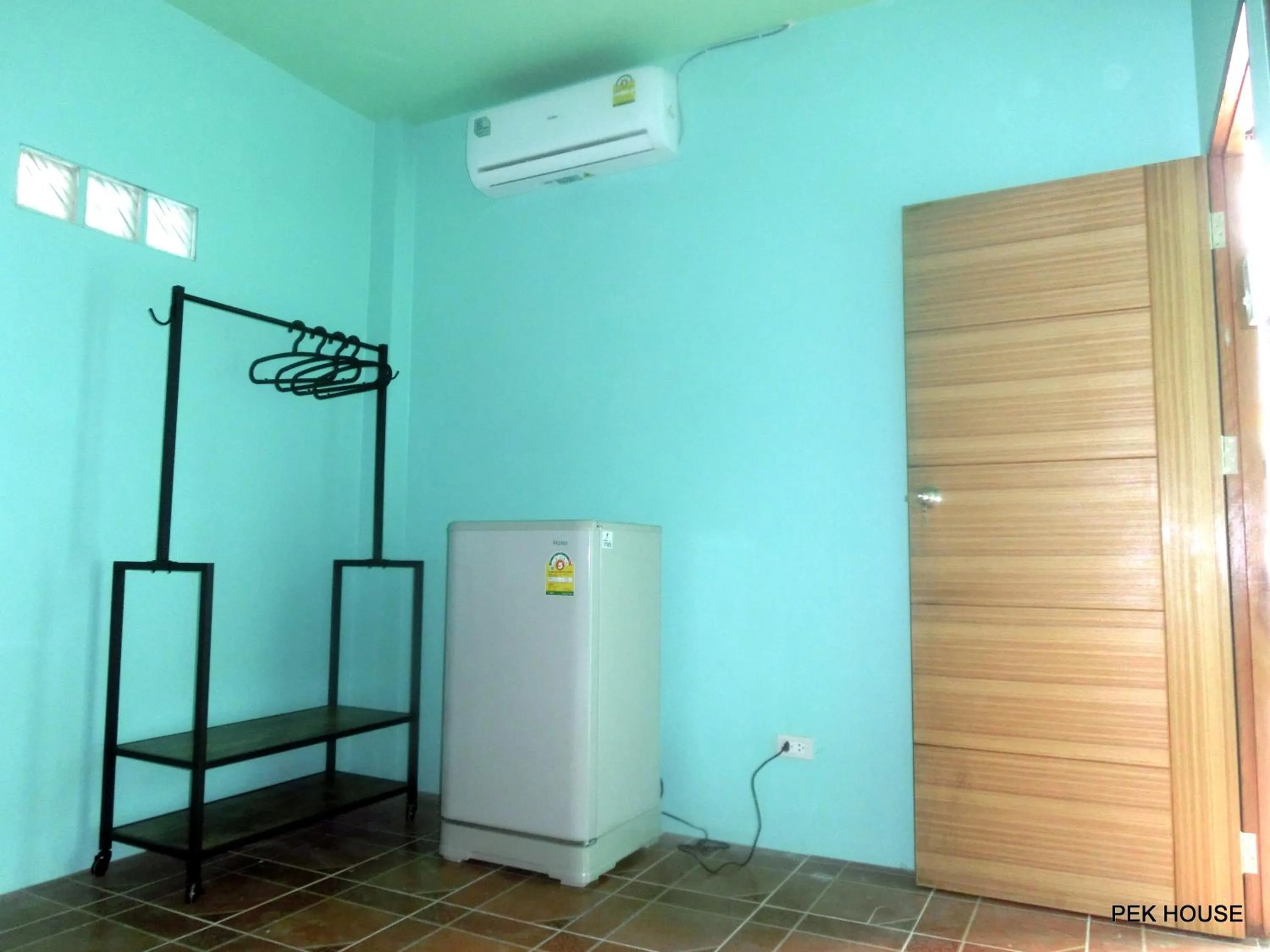 Decorative detail in Pek House