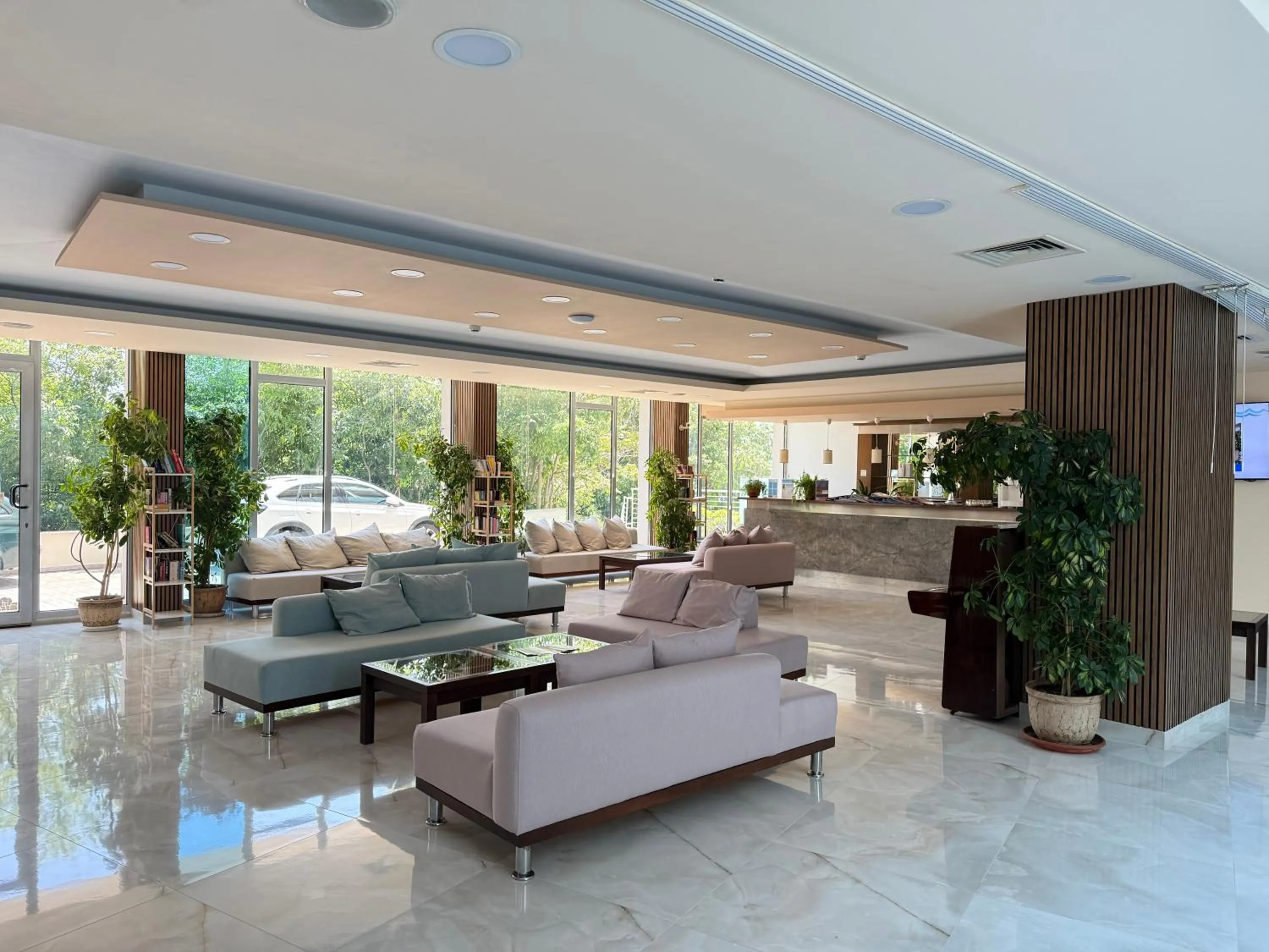 Lobby or reception in Sol Marina Palace Hotel - All Inclusive & Adults Only