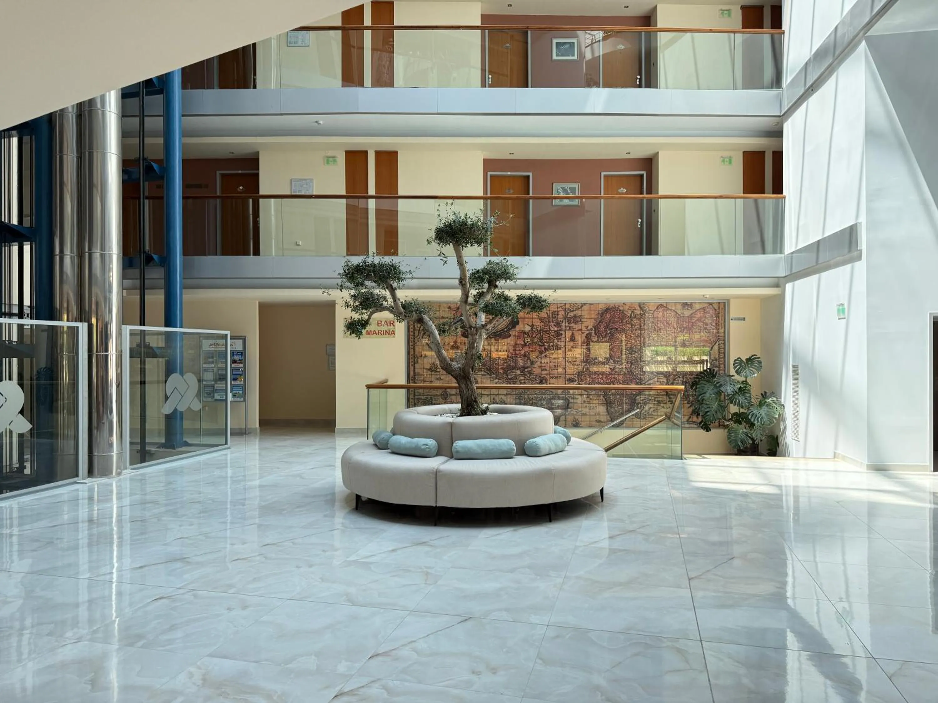 Lobby or reception in Sol Marina Palace Hotel - All Inclusive & Adults Only