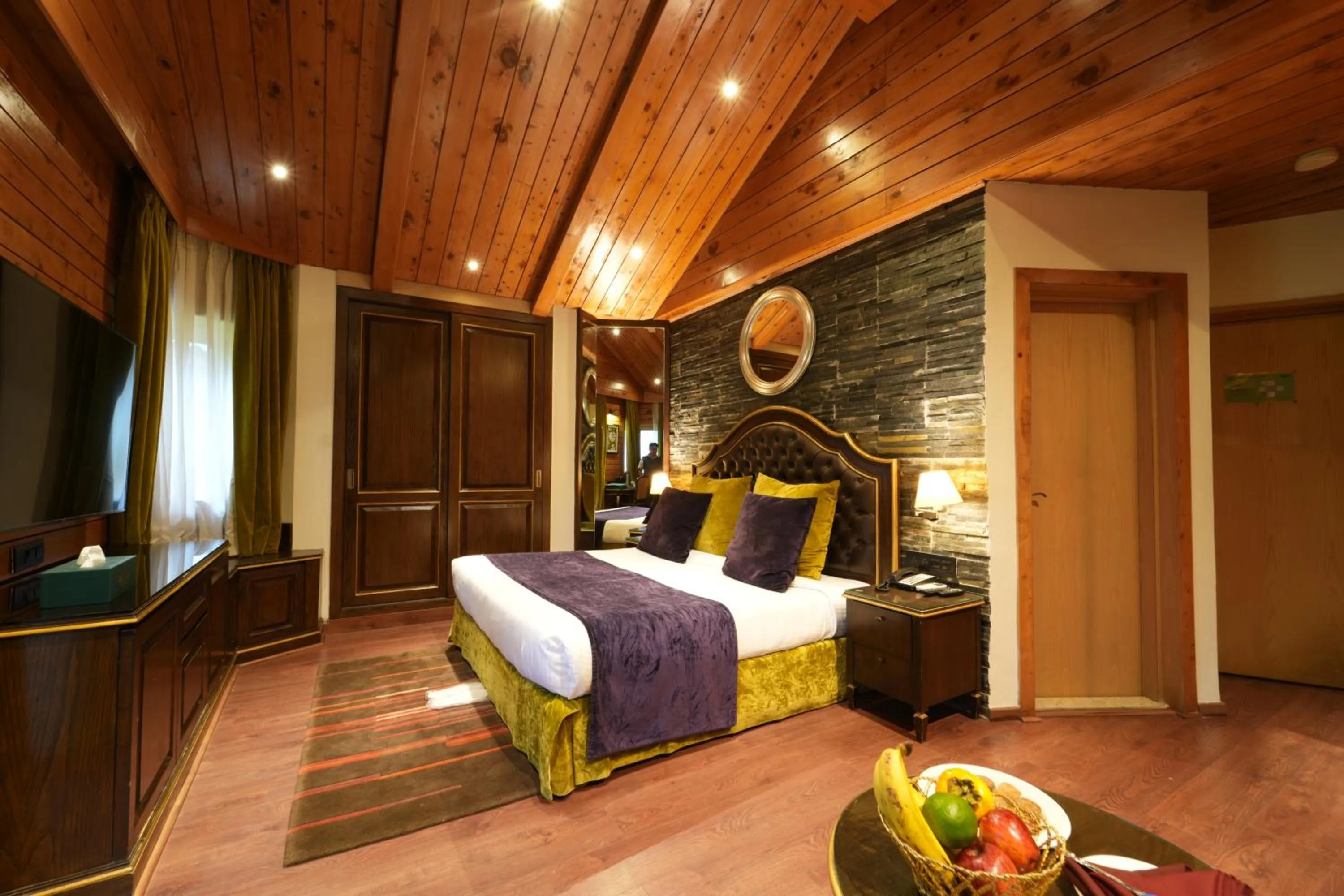 Bed in Span Resort and Spa, Manali