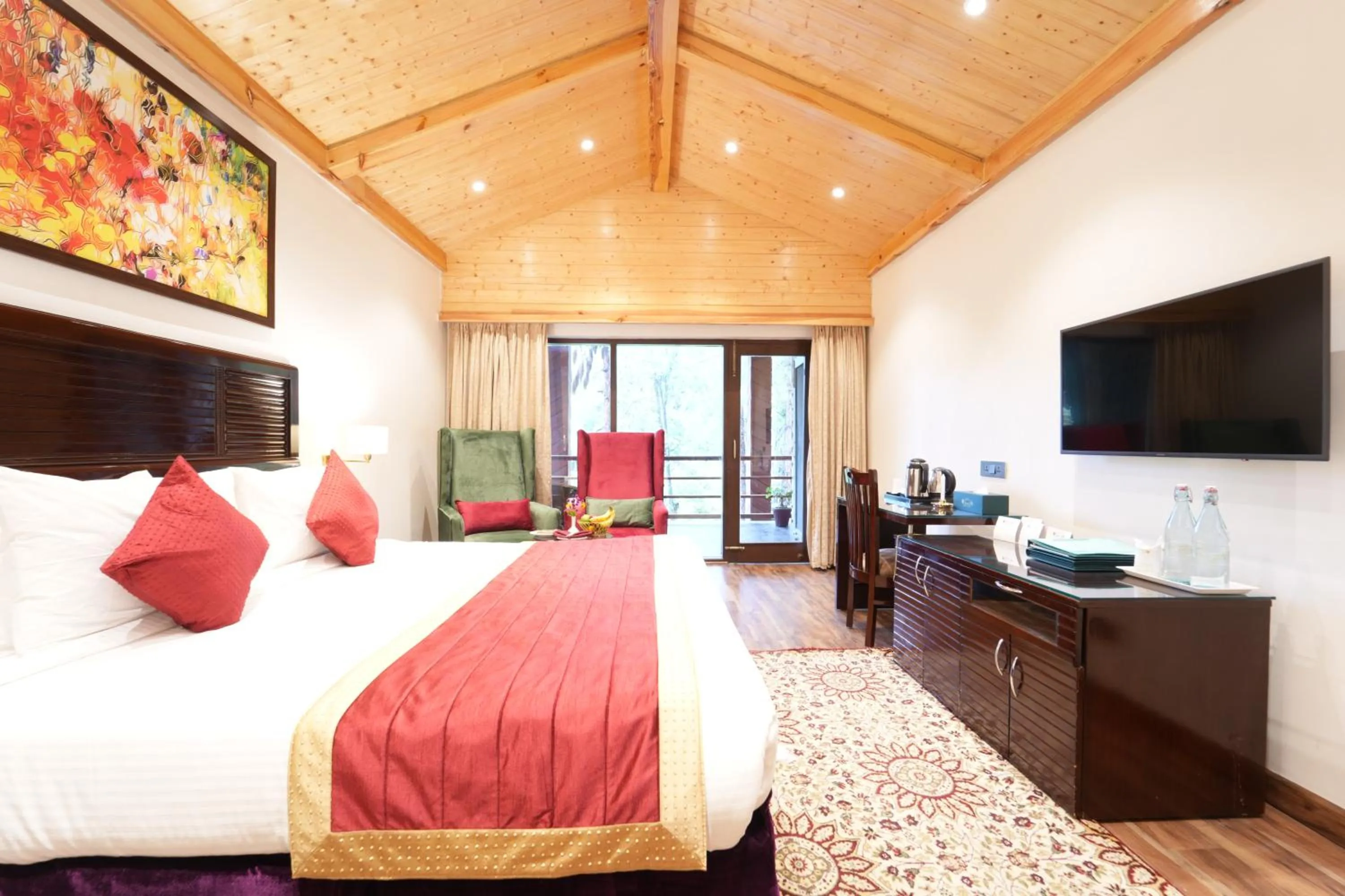 Bed in Span Resort and Spa, Manali