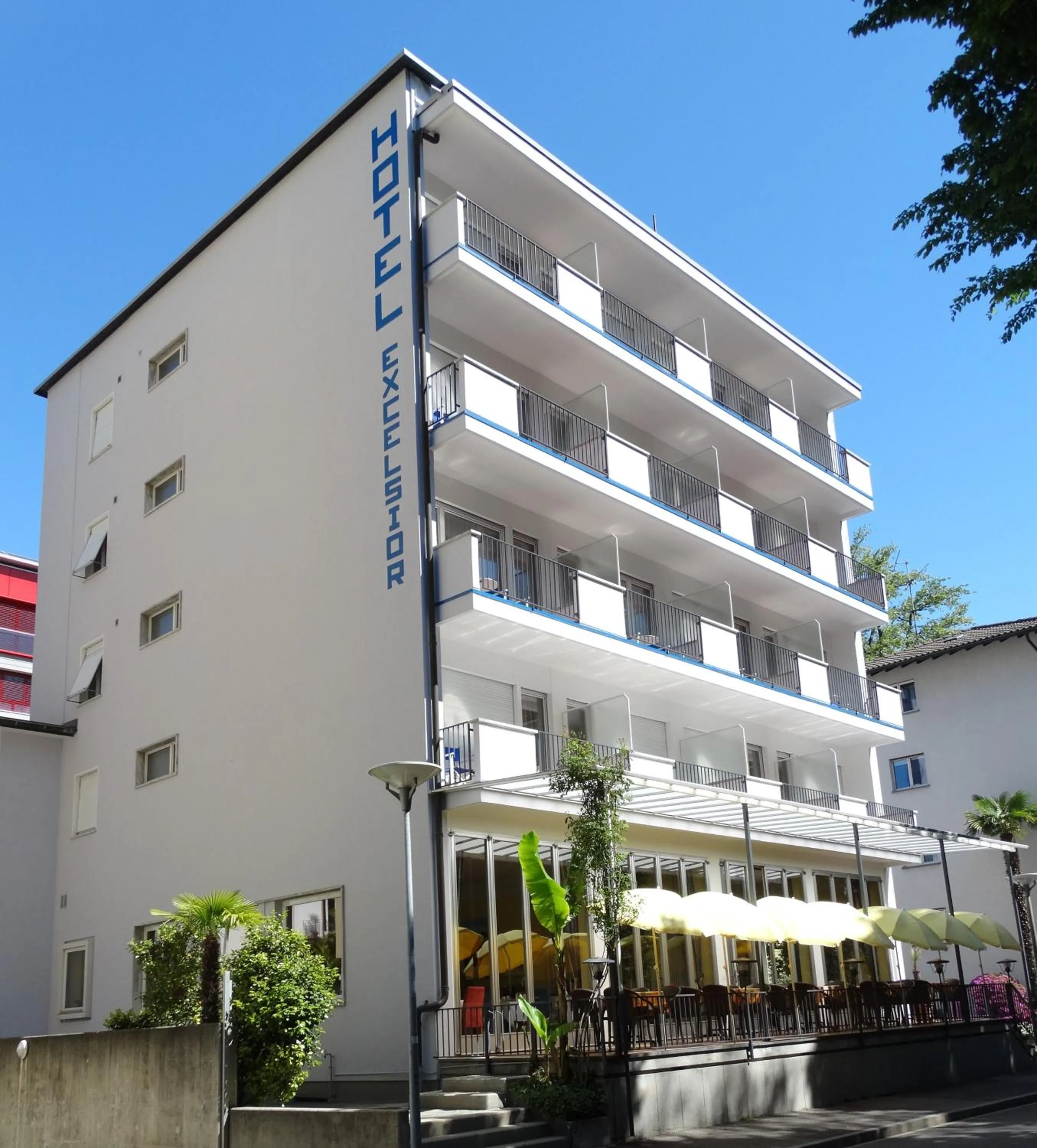 Property building in Hotel Excelsior